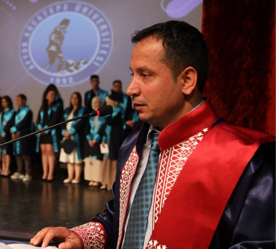 Afsü’den Ci̇lt Kanseri̇ Tedavi̇si̇nde Yeni̇li̇kçi̇ Nanoteknoloji̇k Çalişma (1)