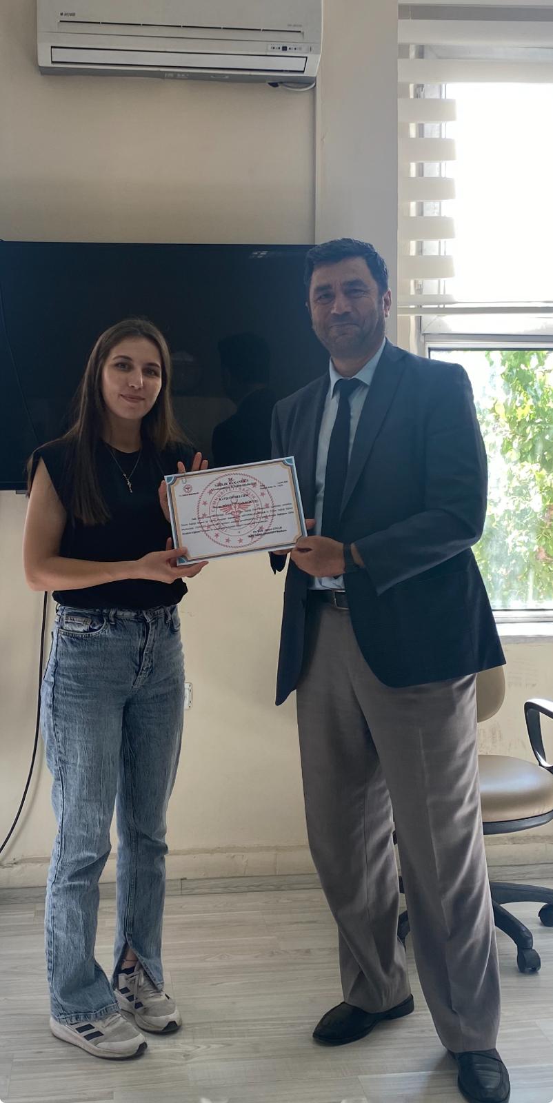 Afyon’da Anne Ve Bebek Sağliği İçi̇n Eği̇ti̇mler Devam Edi̇yor (4)