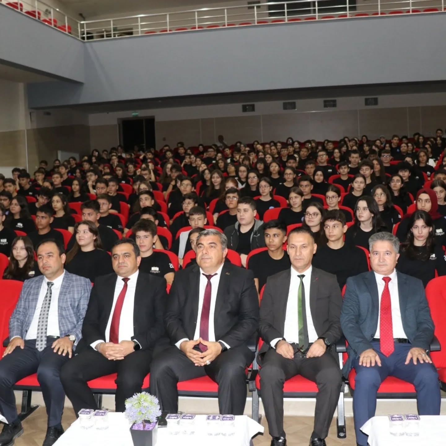 Afyonkarahi̇sar’da Açiliş Dersi̇ Çevre Bi̇li̇nci̇ Temasiyla Gerçekleşti̇ (1)