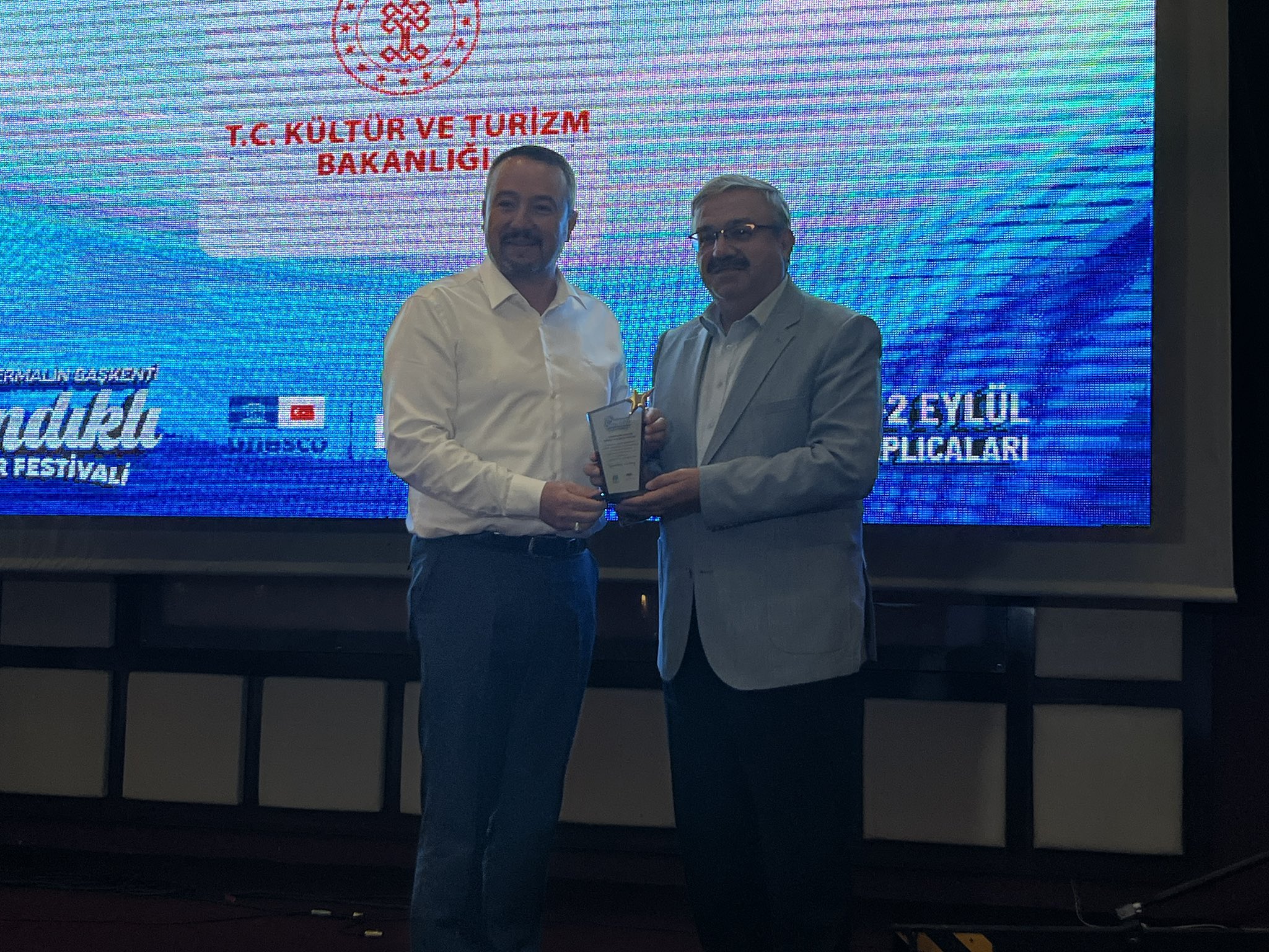 Ak Parti̇ Heyeti̇ Sandikli Çamur Festi̇vali̇ Gala Yemeği̇nde (4)