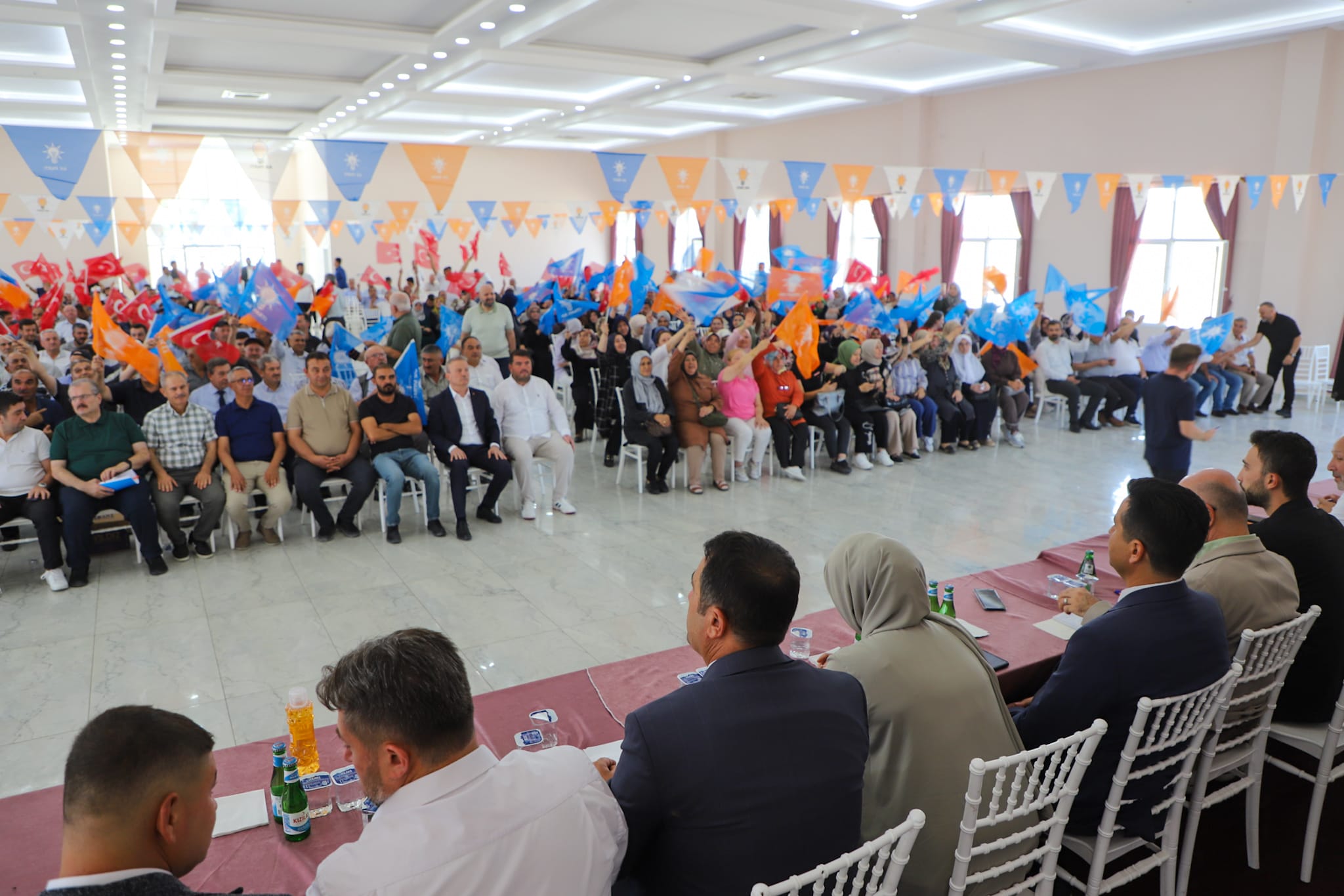 Ak Parti̇’ni̇n 93. İl Danişma Mecli̇si̇ Kayihan’da Yapildi (8)
