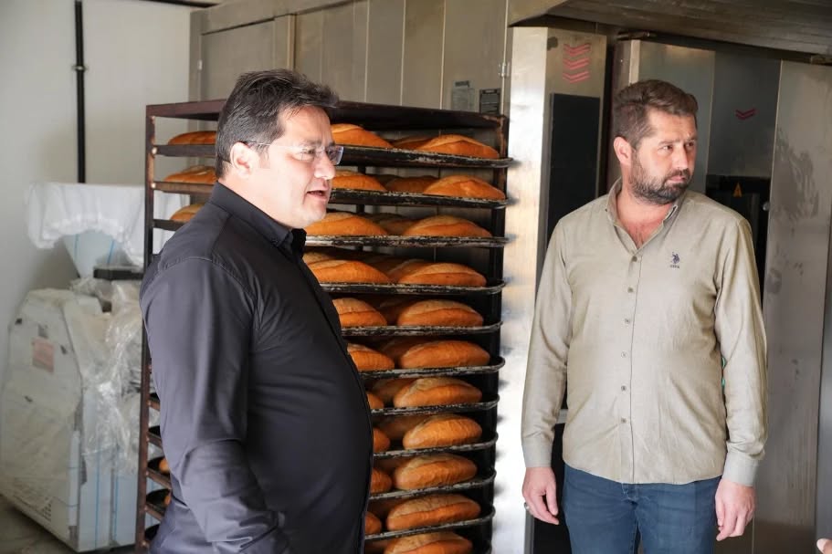 Başkan Aynaci’dan Halk Ekmek Ve Kirkgöz Otel’de Hi̇zmet Deneti̇mi̇ 2