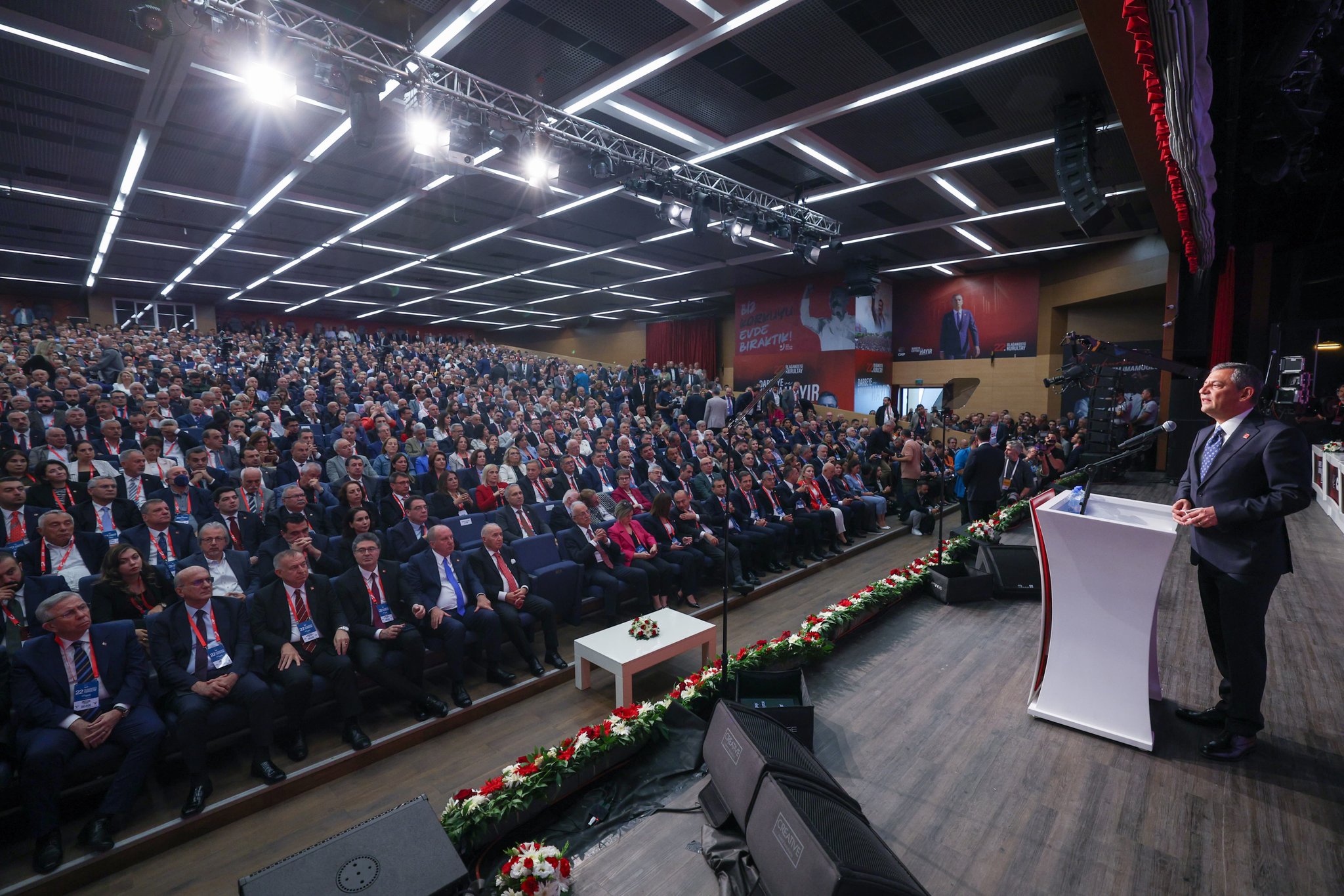 Başkan Erhan “Genel Başkanimiz Özgür Özel’i̇n Yanindayiz” (2)