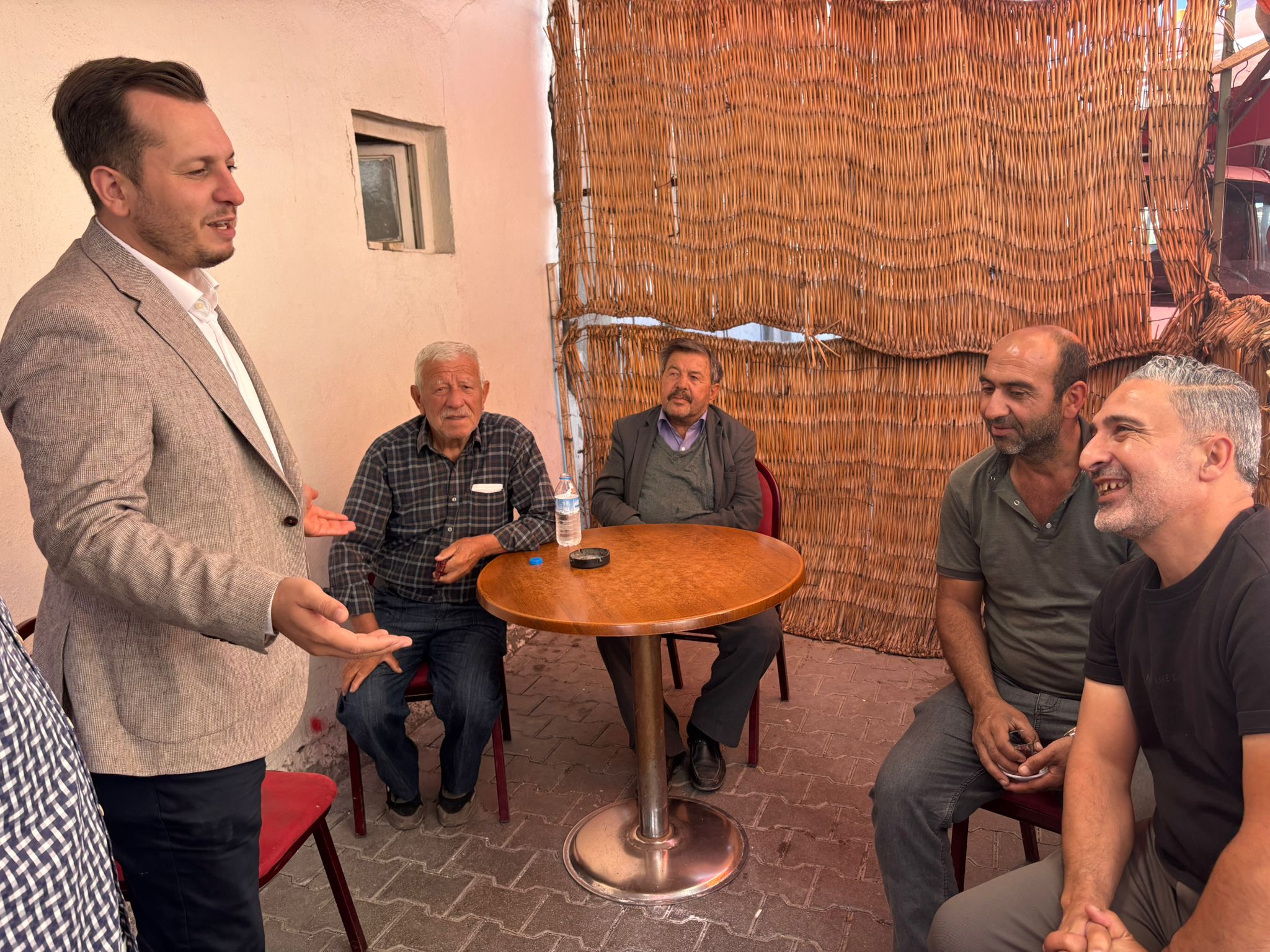 Başkan Karataş “İkti̇darin Taktiği Gözlükten Türki̇ye Tozpembe” (3)