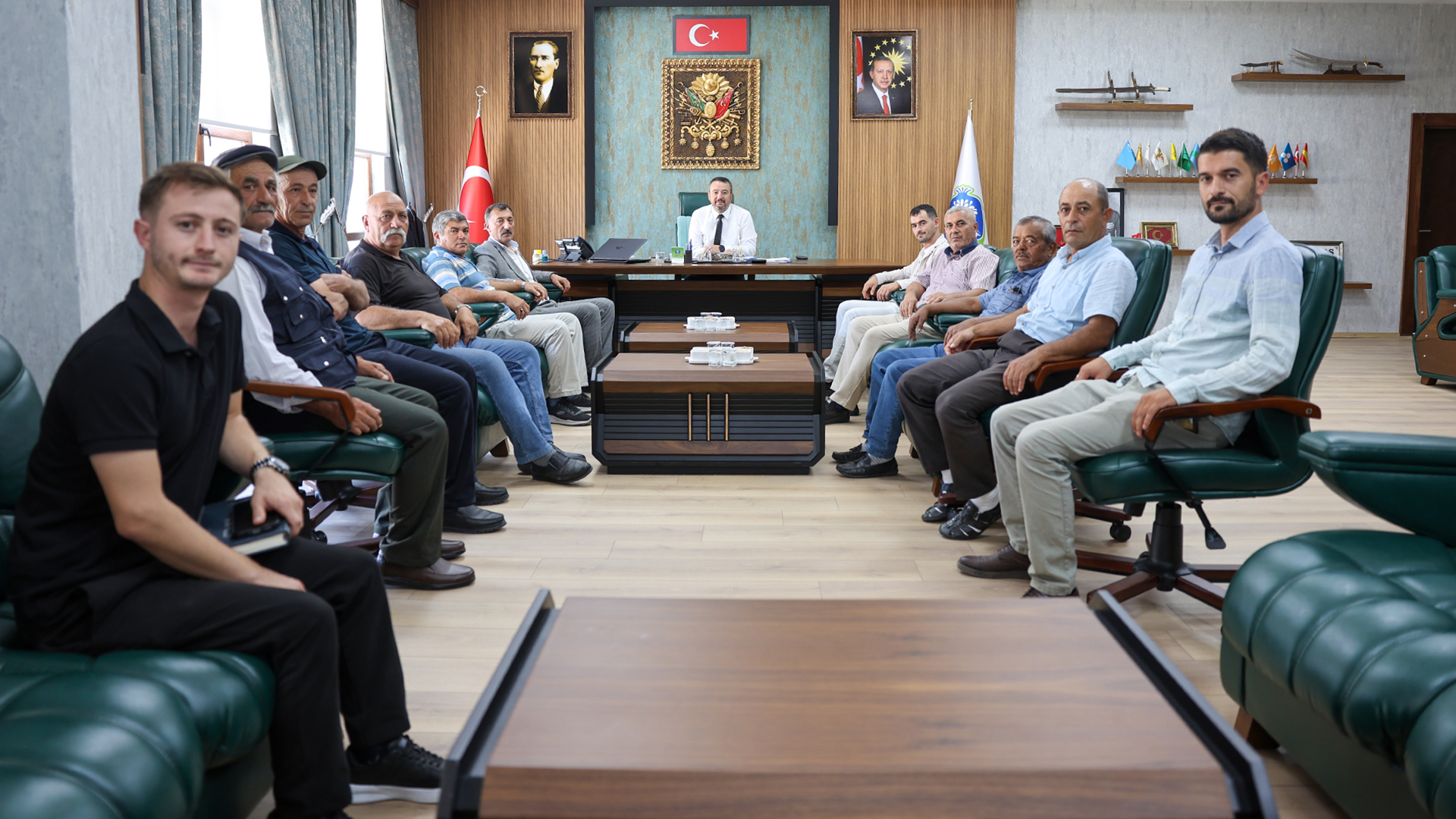 Beledi̇ye Başkanlari Sandikli’da Bi̇r Araya Geldi̇