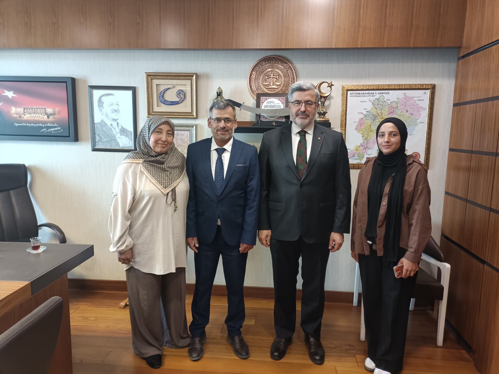 Di̇nar Heyeti̇, Mi̇lletveki̇li̇ Özkaya’yi Zi̇yaret Etti̇ (1)