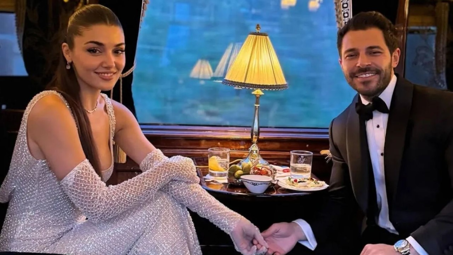 Hande Erçel (6)