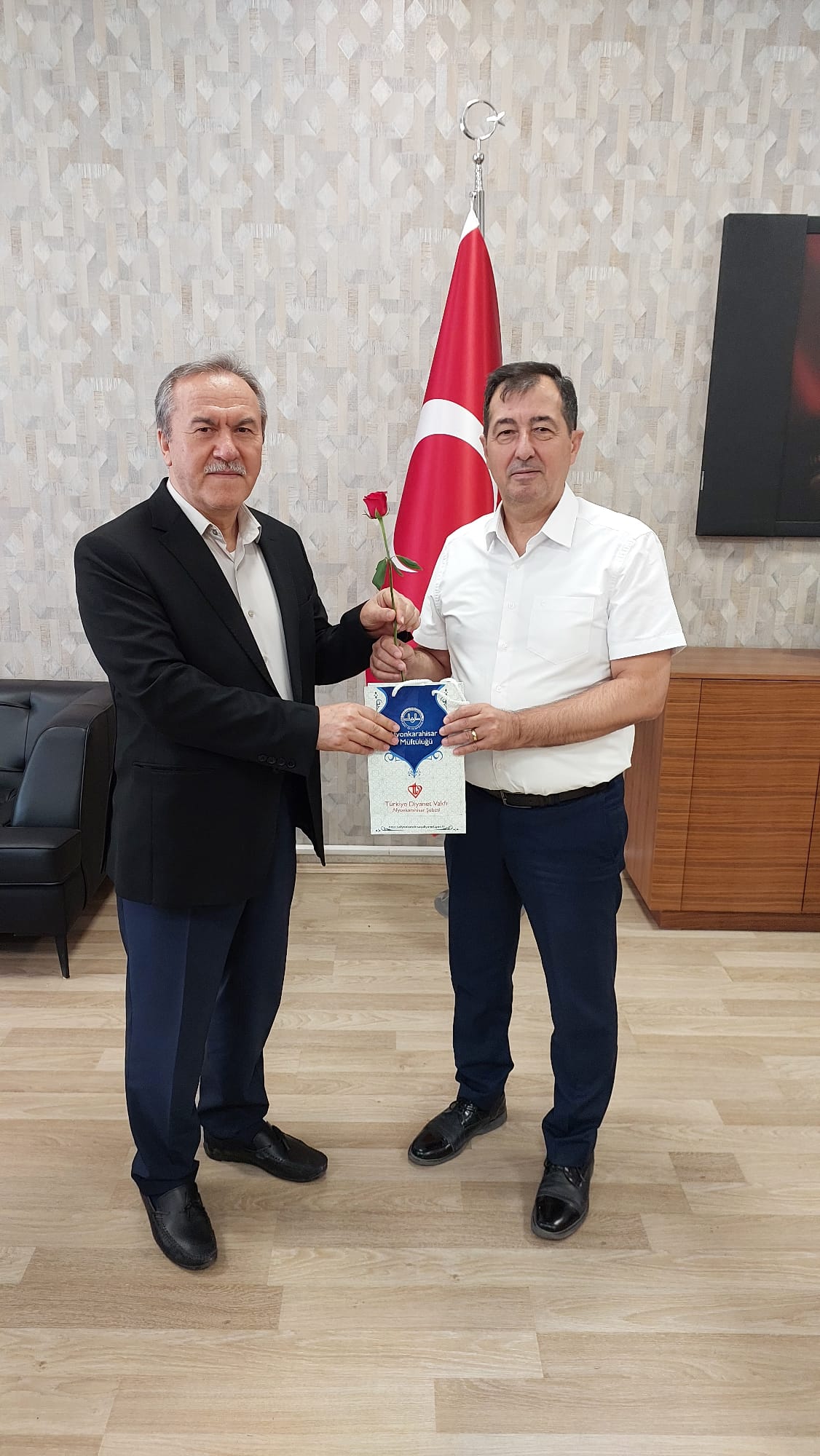 İl Müftülüğünden Mevli̇d İ Nebi̇ Haftasinda Hastane Zi̇yareti̇ (1)