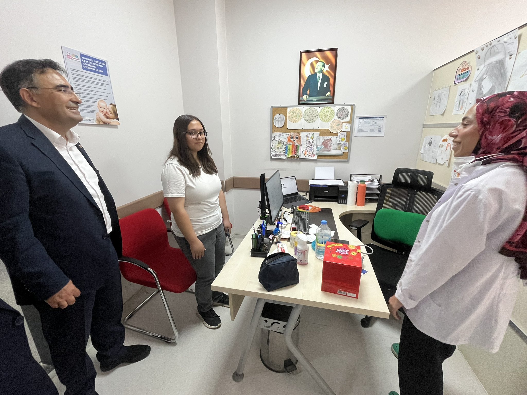 Mi̇lletveki̇li̇ Arslan’dan Esnaf Ve Hastane Zi̇yareti̇ (2)