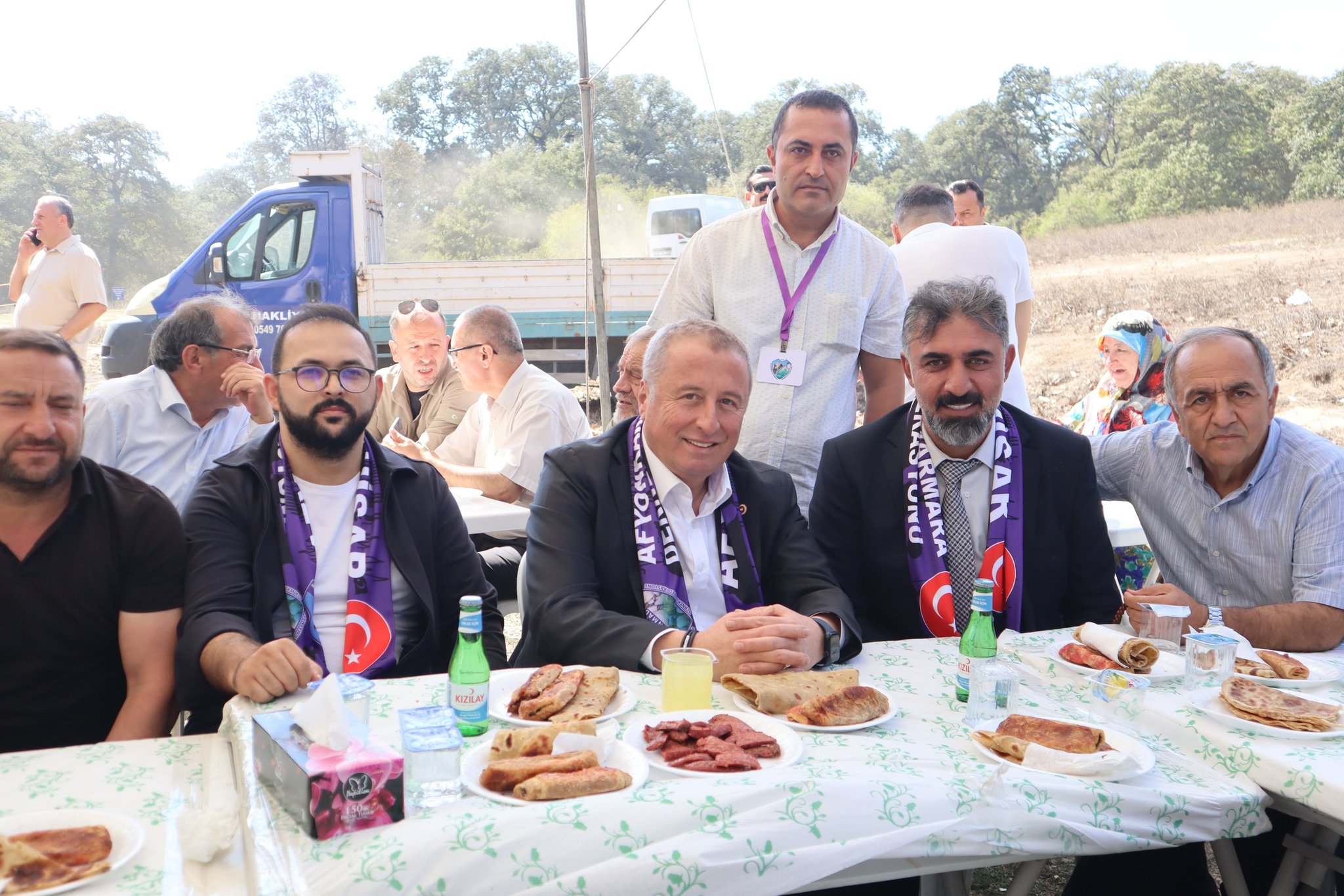Mi̇lletveki̇li̇ Olgun, İstanbul’da Katmer Şenli̇ği̇nde Hemşehri̇leri̇yle Buluştu (2)