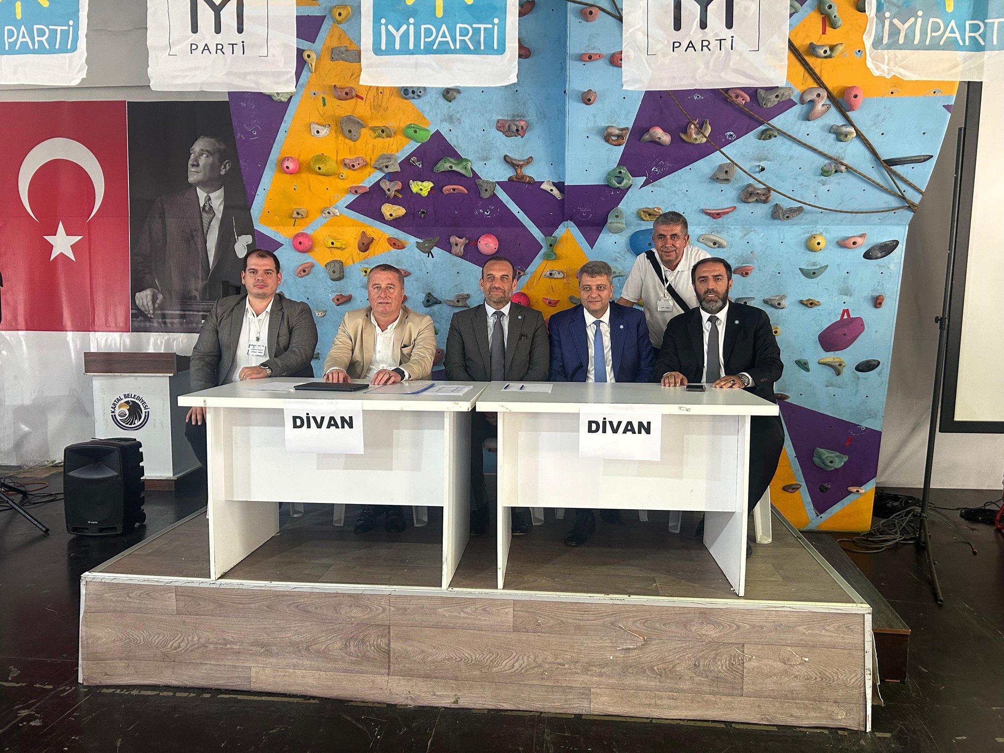 Mi̇lletveki̇li̇ Olgun’dan Kongre Süreci̇nde Bi̇rli̇k Ve Kararlilik Mesaji (2)