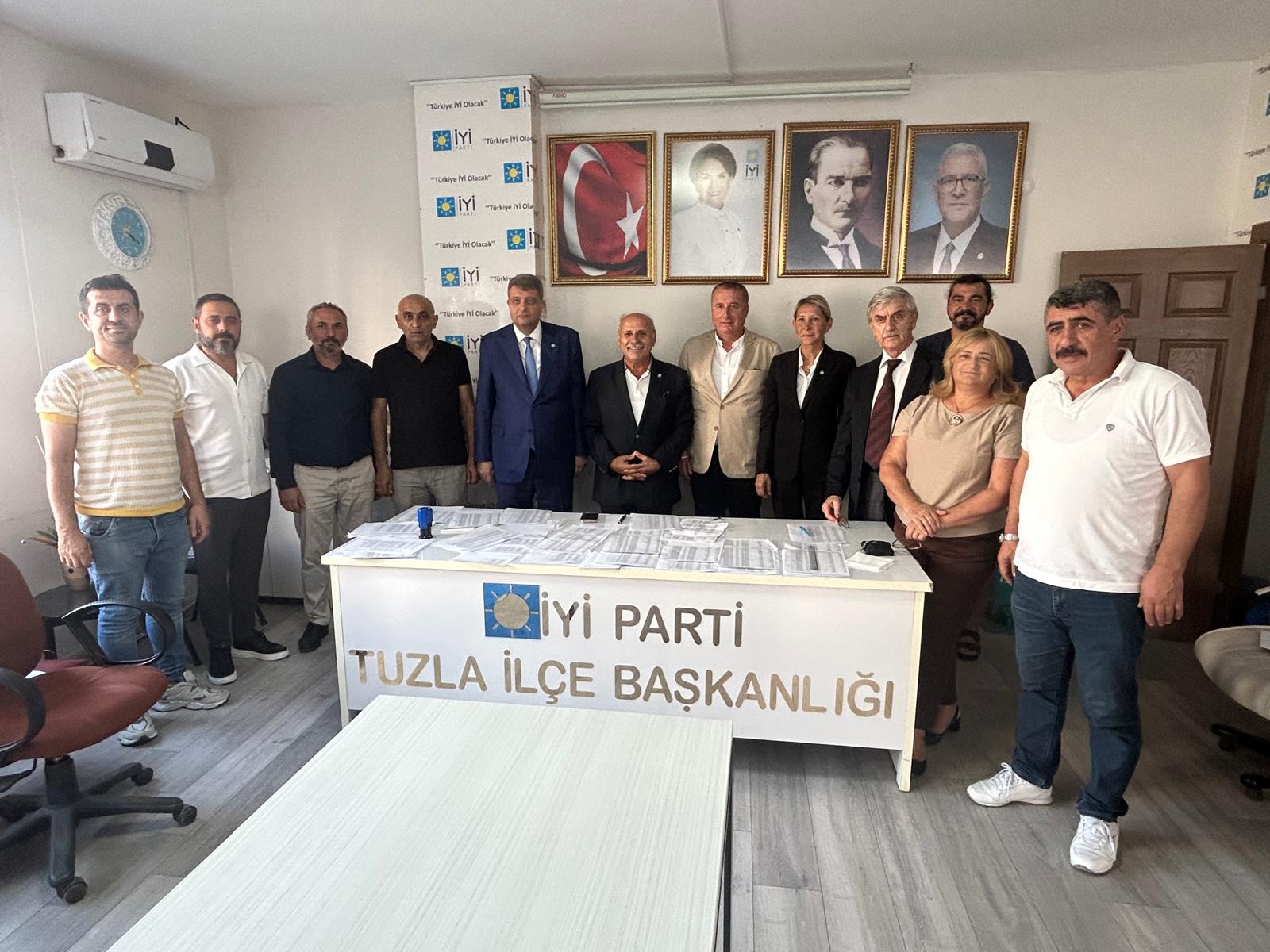 Mi̇lletveki̇li̇ Olgun’dan Kongre Süreci̇nde Bi̇rli̇k Ve Kararlilik Mesaji (3)