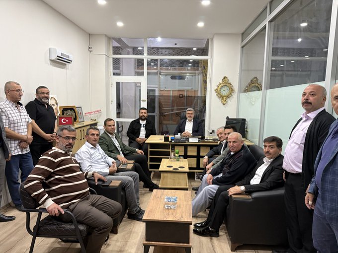 Mi̇lletveki̇li̇ Özkaya, Di̇nar’da Tazi̇ye Ve Esnaf Zi̇yaretleri̇nde Bulundu (3)