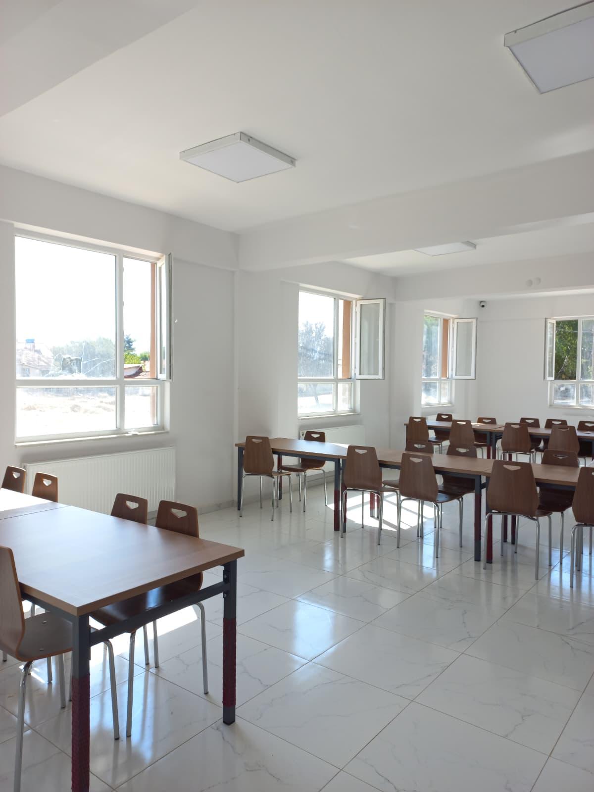 Modern İmkanlara Sahi̇p Kiz Yurdu Başmakçi’da Açildi (2)