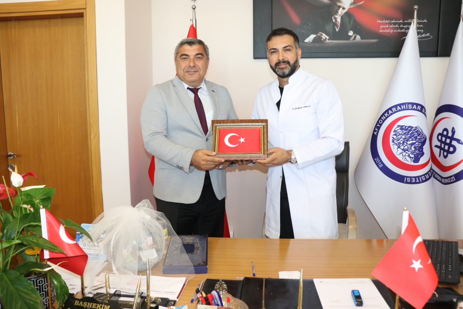 Müdür Sünnetci̇’den Başheki̇m Balci’ya Hayirli Olsun Zi̇yareti̇