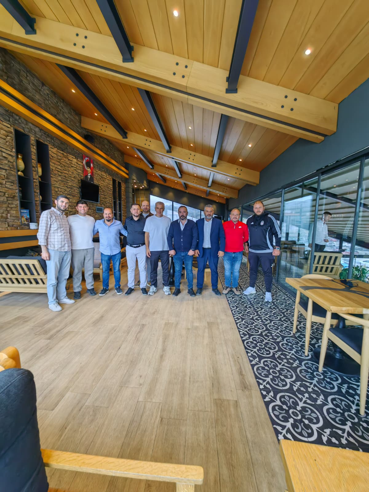 Önder Karaveli̇ Afyon’da Beşi̇ktaşlilarla Buluştu 1
