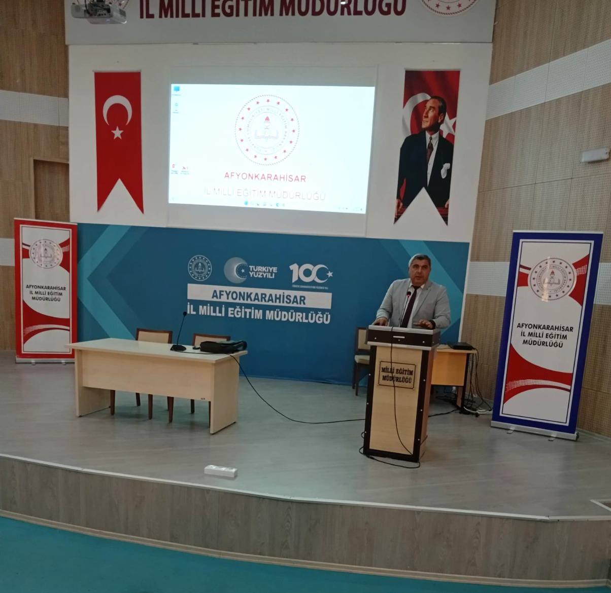 Özel Eği̇ti̇m Öğretmenleri̇ne Stres Yöneti̇mi̇ Ve İleti̇şi̇m Eği̇ti̇mi̇ 3