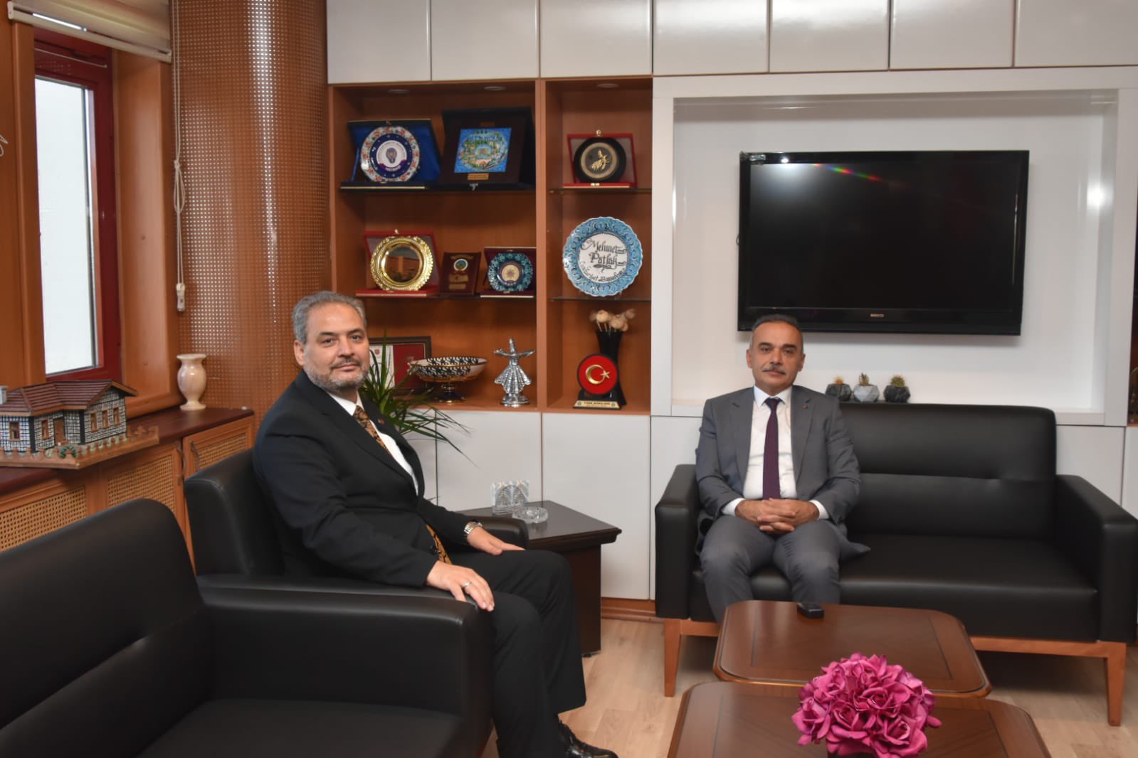 Rektör Aslan, Başsavci Patlak Ve Başkan Kaya’yi Zi̇yaret Etti̇! (2)