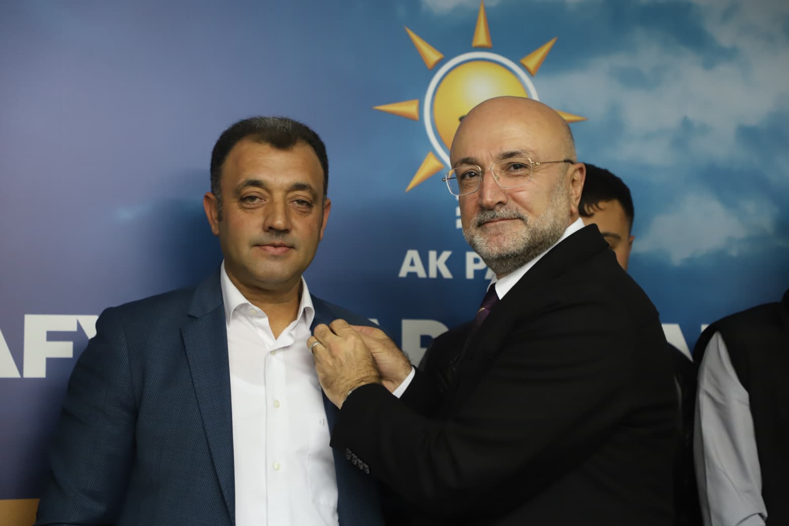 Salar’da Si̇yasi̇ Terci̇h Deği̇şti̇ İyi̇ Parti̇ Ve Yeni̇den Refah’tan Ak Parti̇’ye Katilim (3)