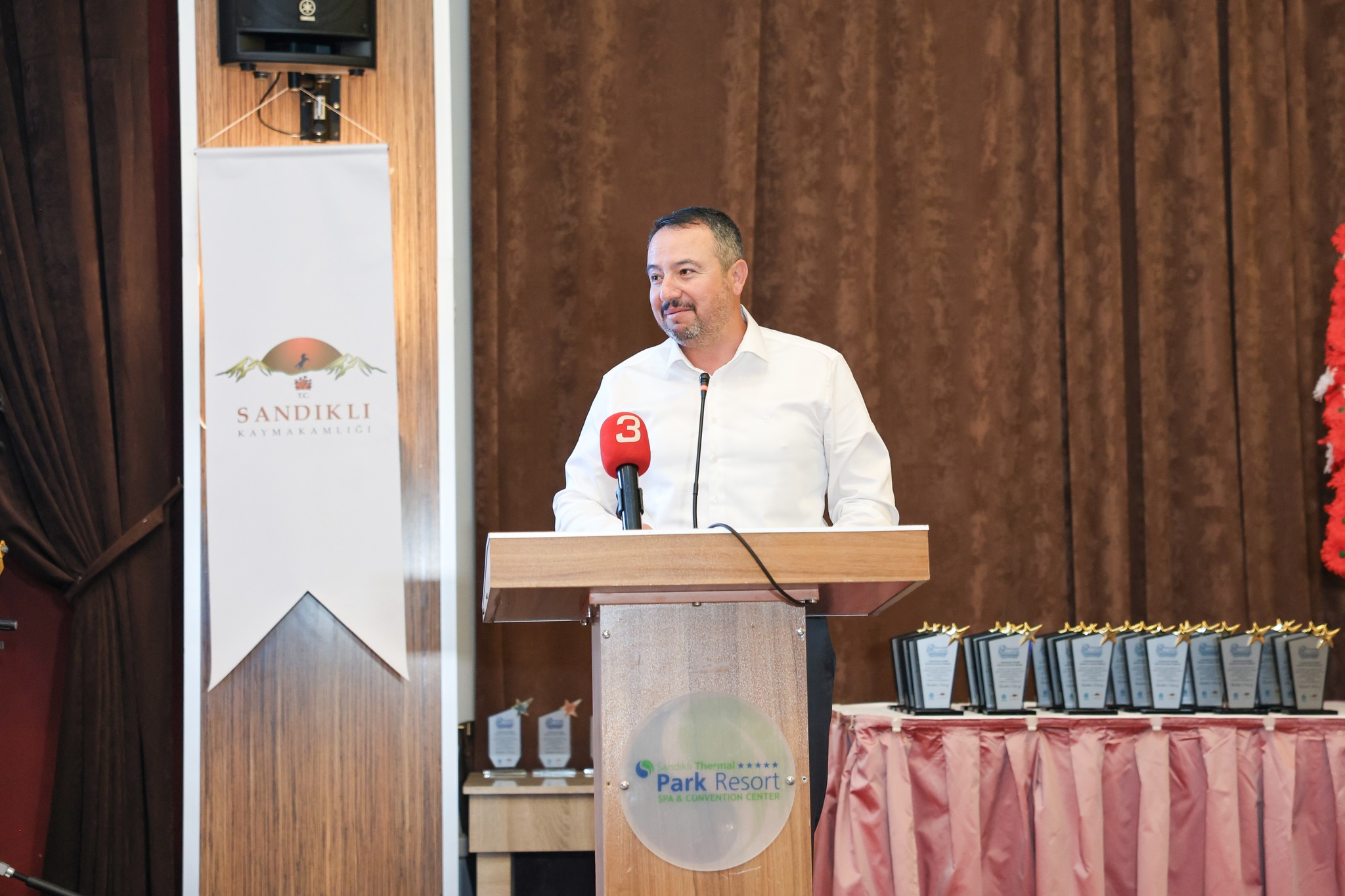 Sandikli’da Festi̇val Coşkusu Gala Yemeği̇yle Taçlandi (1)
