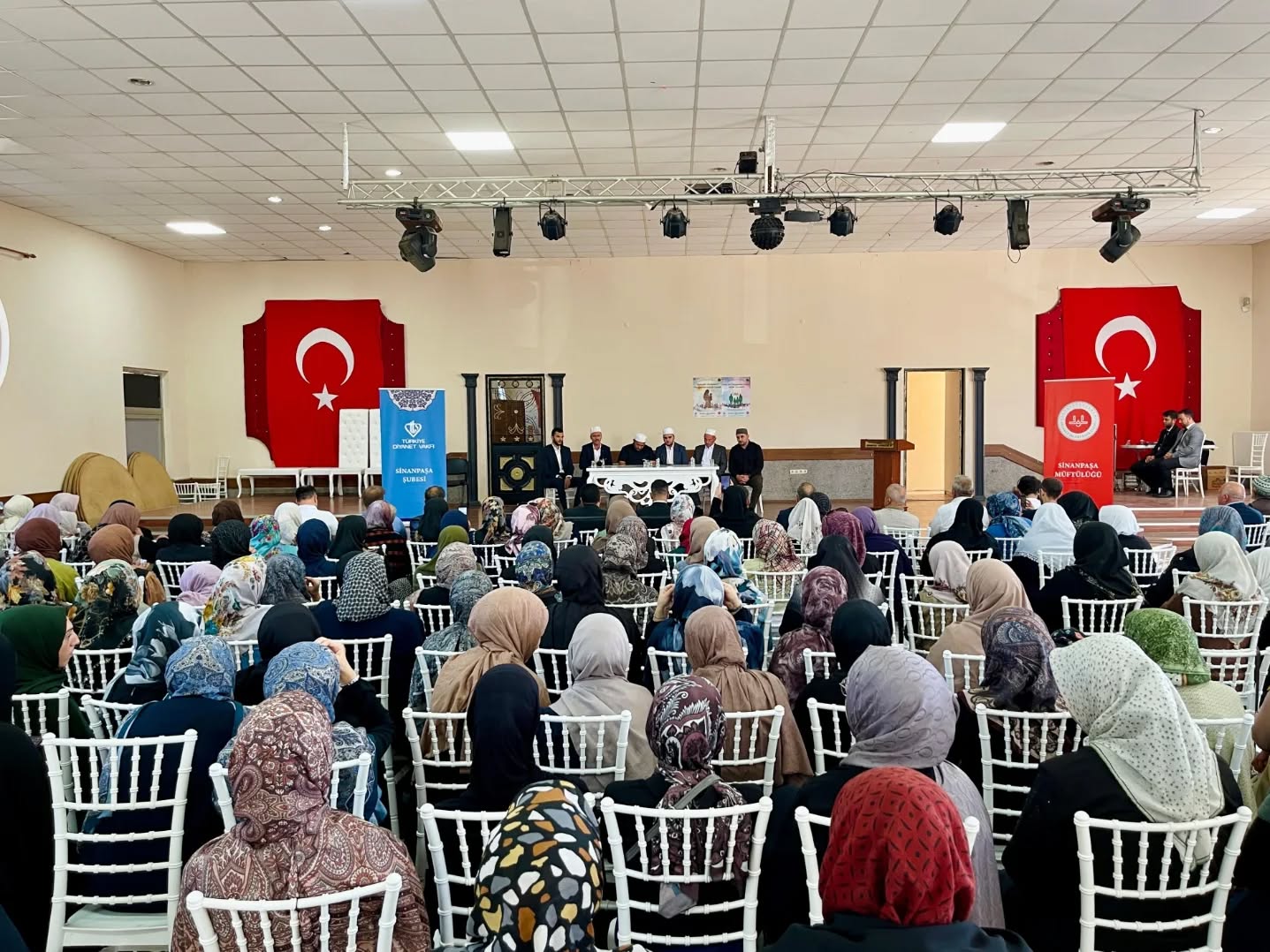 Si̇nanpaşa’da Unutulmaz Kur'an I Keri̇m Zi̇yafeti̇3