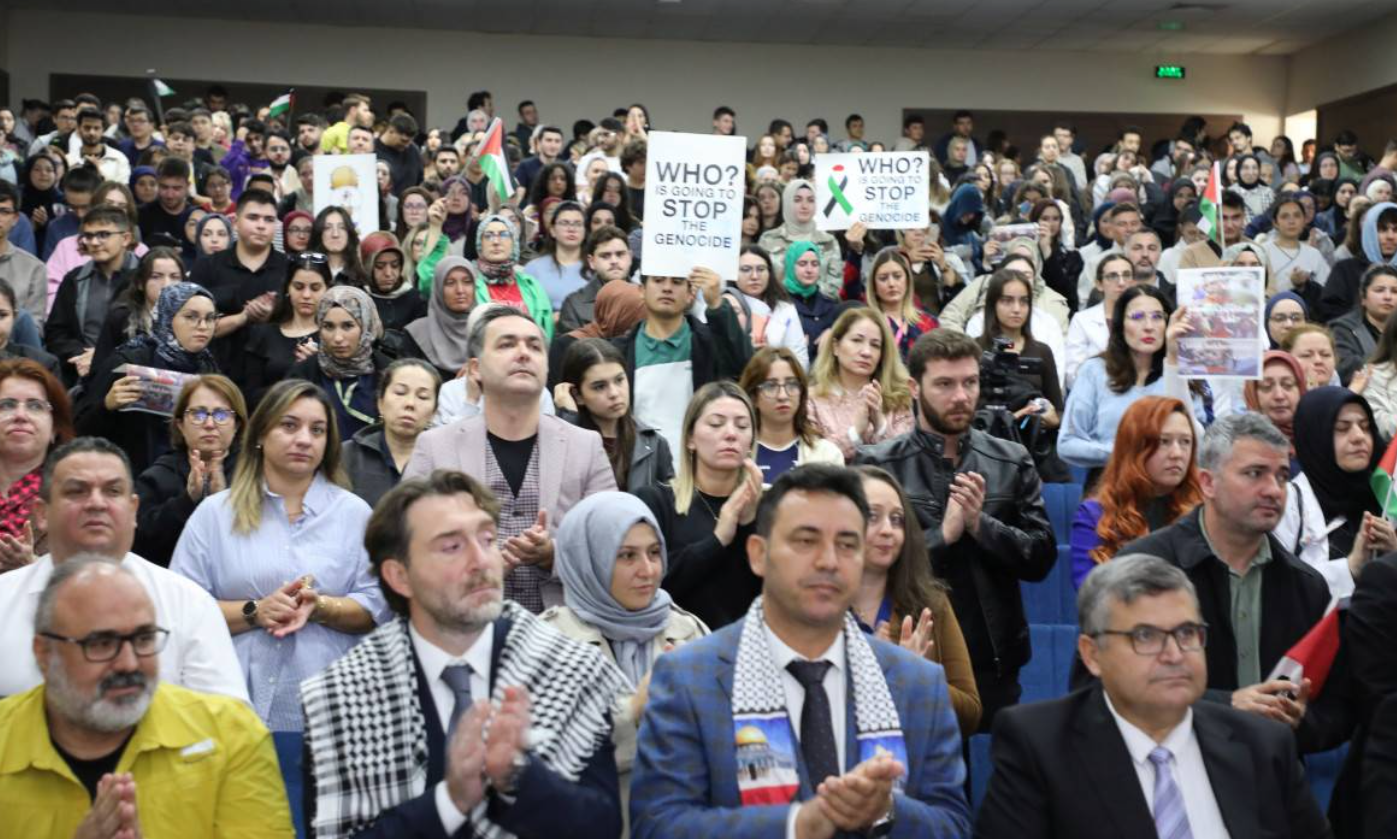 Afsü’de Gazze’deki̇ Soykirim Bi̇ri̇nci̇ Ağizdan Aktarildi (6)