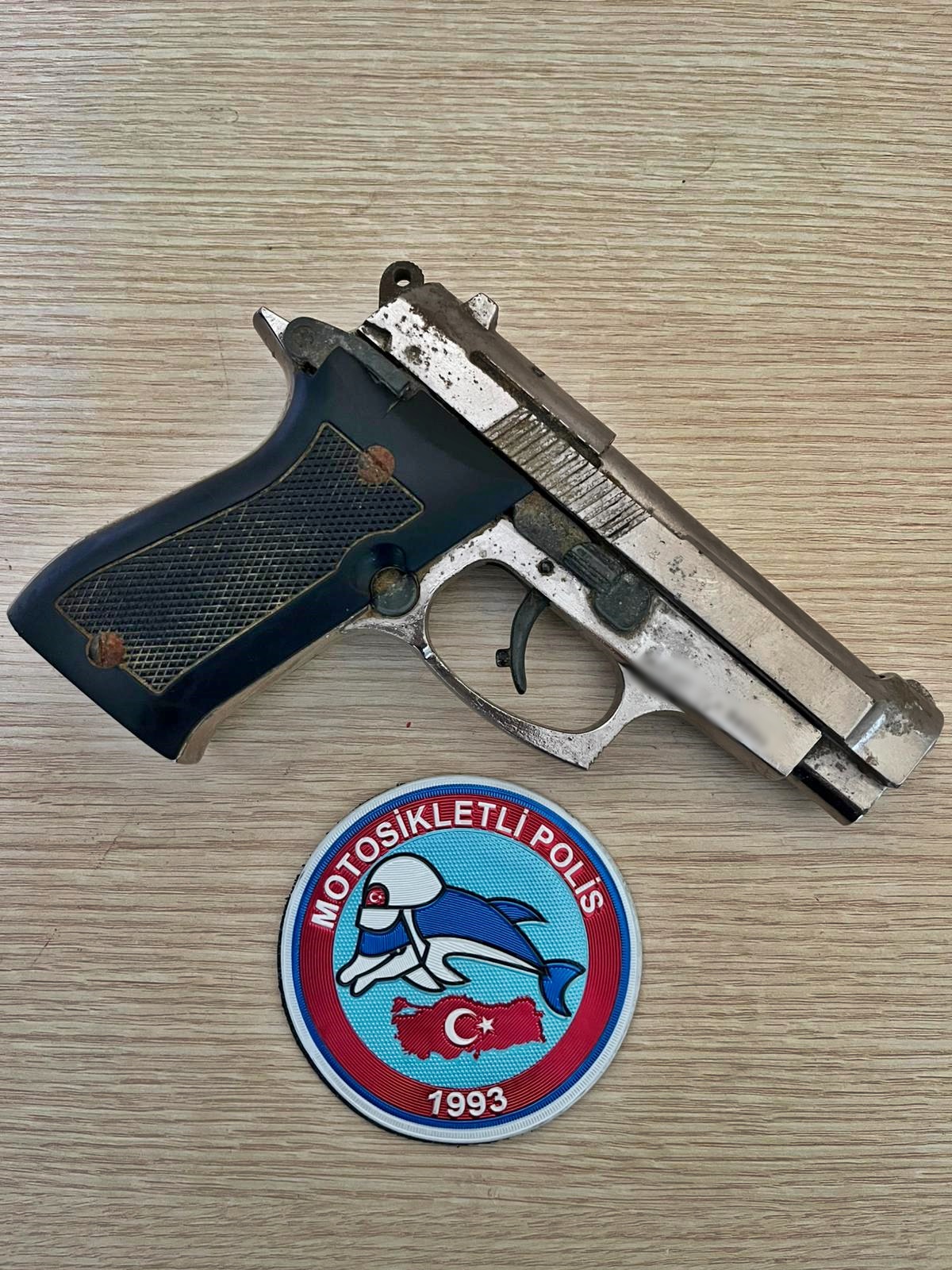 Afyon Emni̇yeti̇nden Geni̇ş Kapsamli Asayi̇ş Uygulamasi (3)