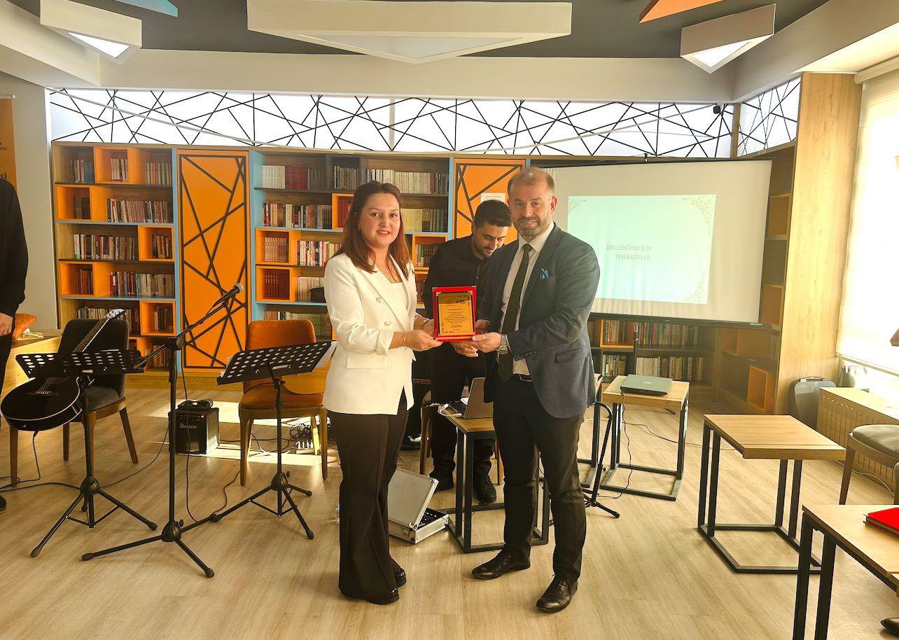 Afyon’da “Hi̇kâyelerle Türküleri̇mi̇z” Etki̇nli̇ği̇ Düzenlendi̇ (1)