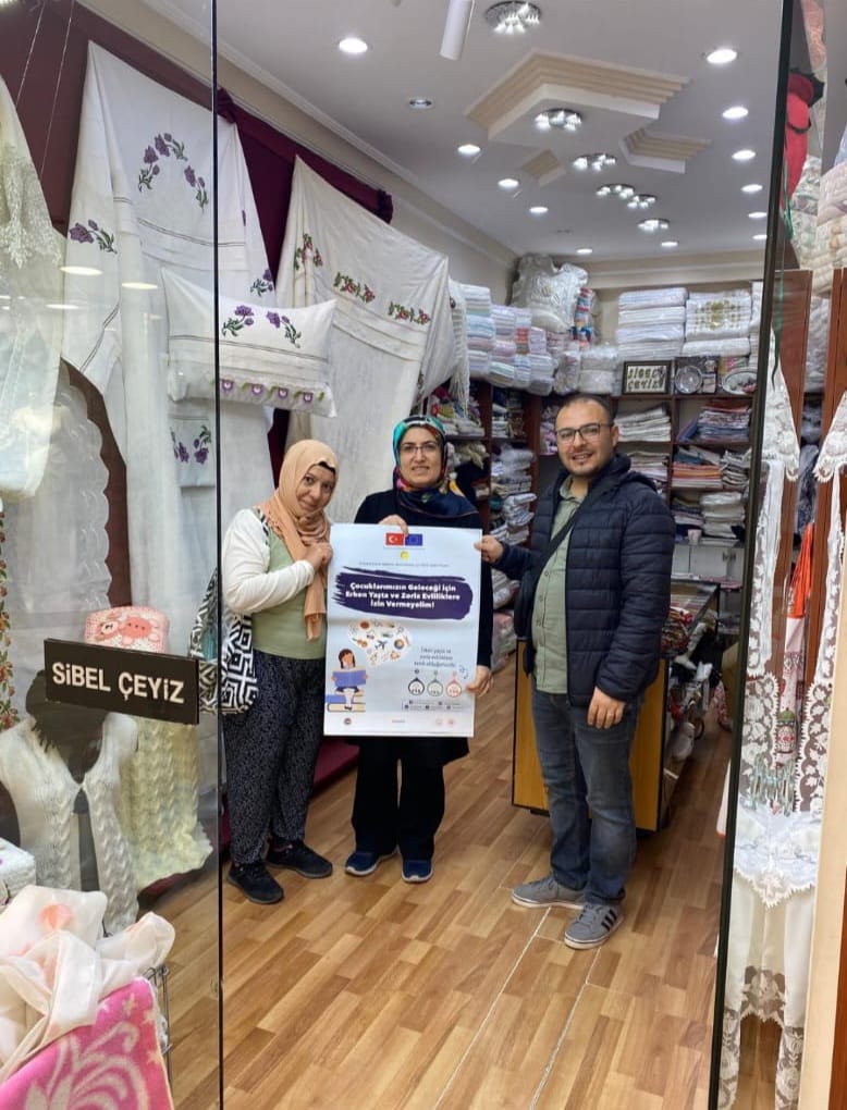 Afyonkarahi̇sar’da Ai̇le Yili Etki̇nli̇kleri̇ Başladi (1)