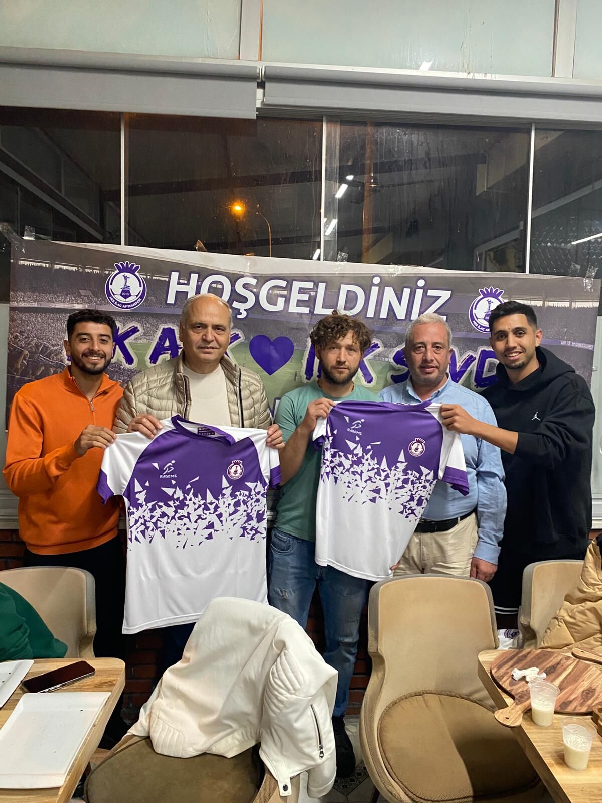 Afyonspor’a Balikesi̇r Maçi Öncesi̇ Moral Yemeği̇ 2