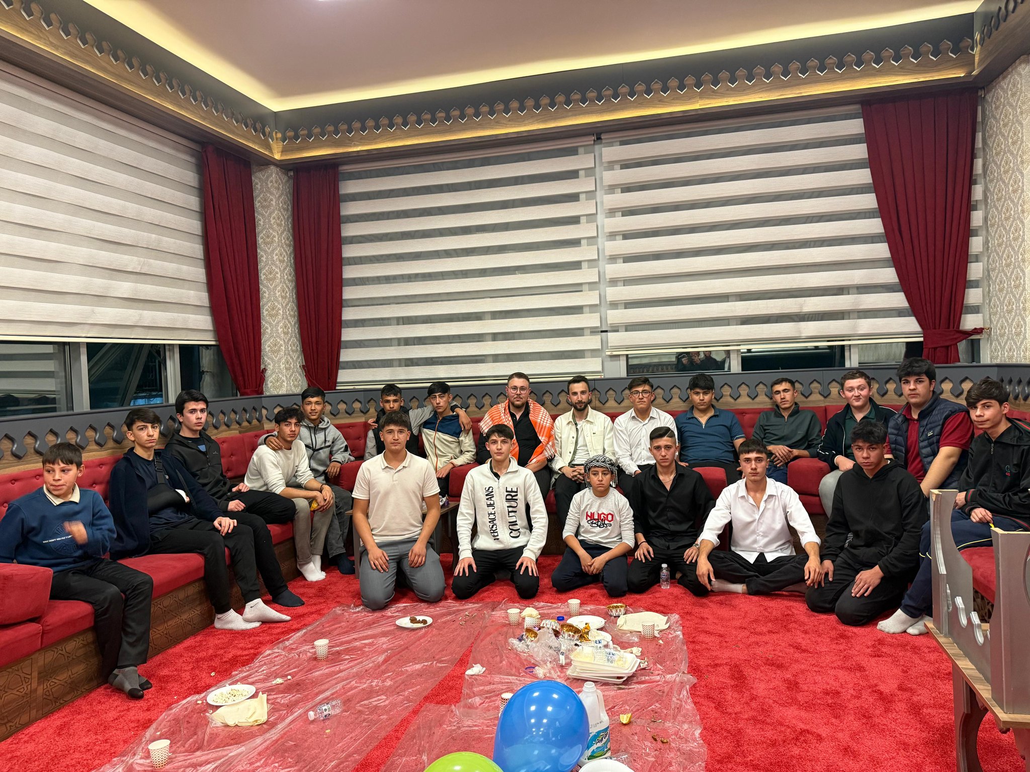 Ak Gençli̇k Cumhuri̇yet Seyi̇r Gecesi̇’nde Buluştu (3)