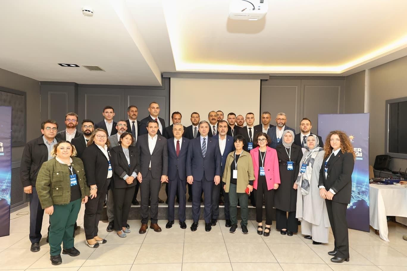 Ak Parti̇ Afyon Heyeti̇, Türki̇ye Yüzyili Vi̇zyonuyla Ege’de Buluştu (1)