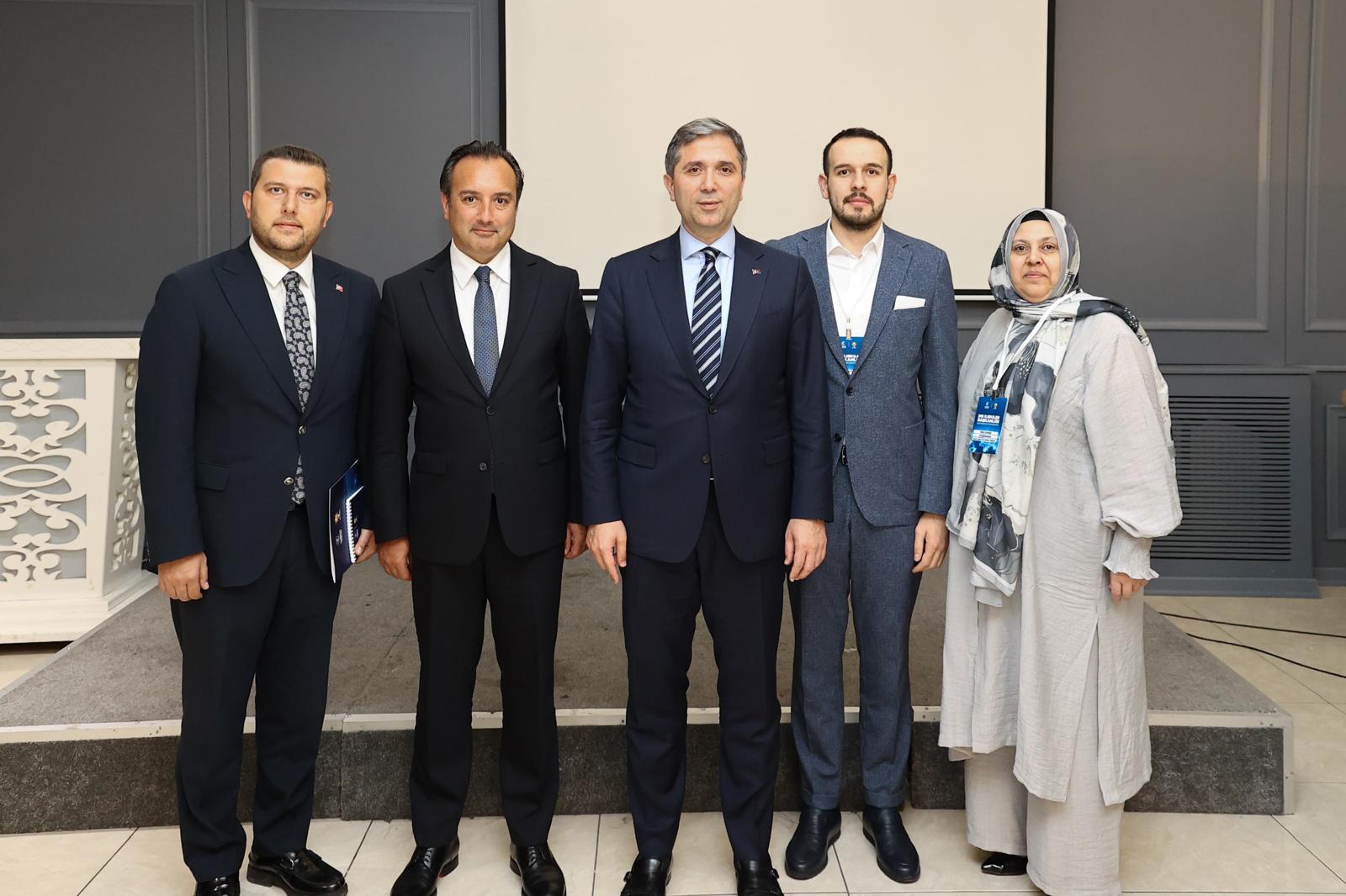 Ak Parti̇ Afyon Heyeti̇, Türki̇ye Yüzyili Vi̇zyonuyla Ege’de Buluştu (2)