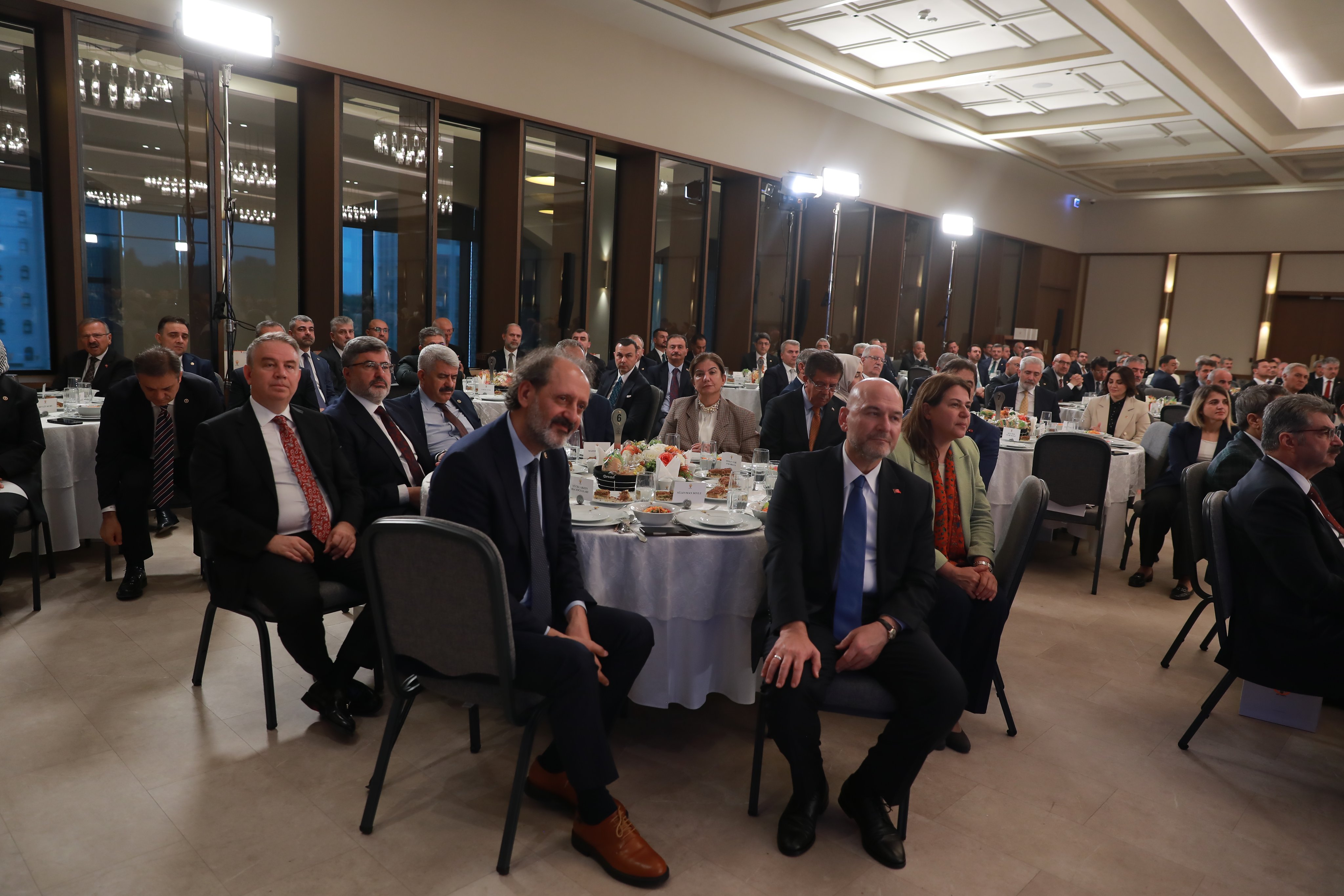 Ak Parti̇li̇ Veki̇llerden Yeni̇ Döneme Güçlü Başlangiç (6)