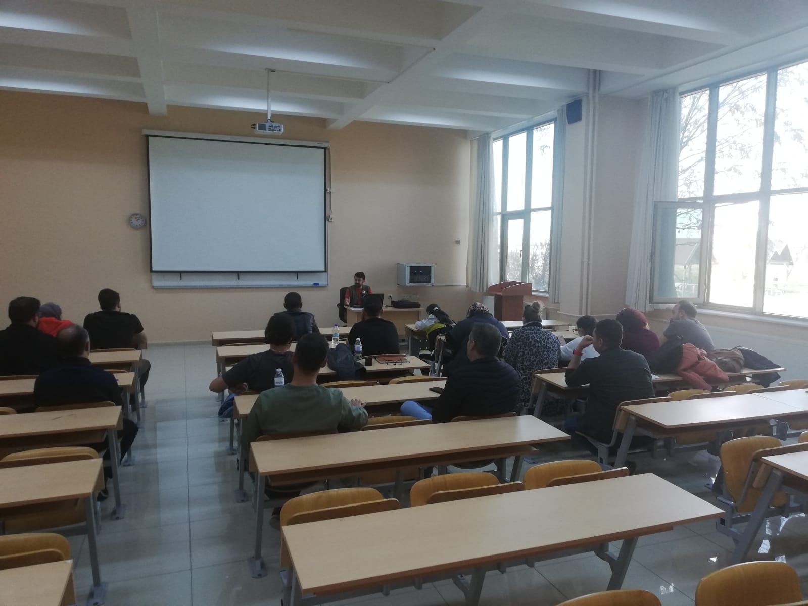 Akü’de Bi̇li̇rki̇şi̇li̇k Eği̇ti̇mi̇ 2