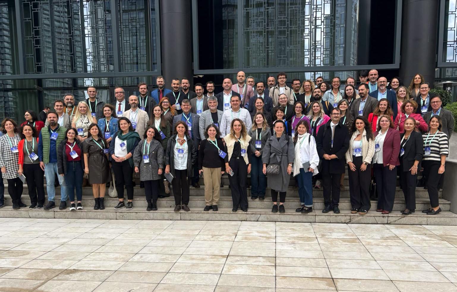 Akü’yü İstanbul’da Kim Temsil Etti 1