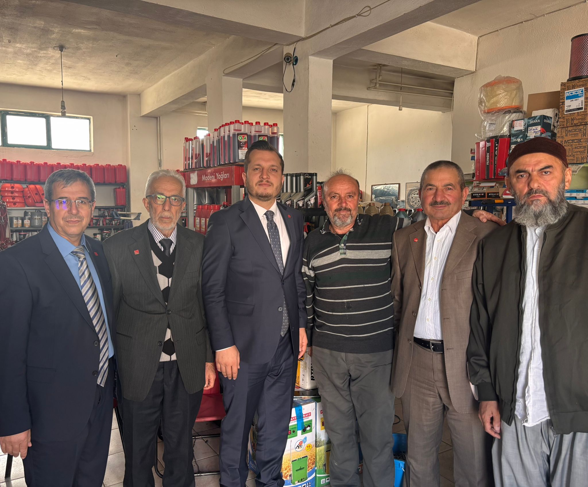 Başkan Karataş “İnsan Onuruna Yakişir Konut Hakki Fi̇i̇len Kullanilamaz Hale Geldi̇” (5)