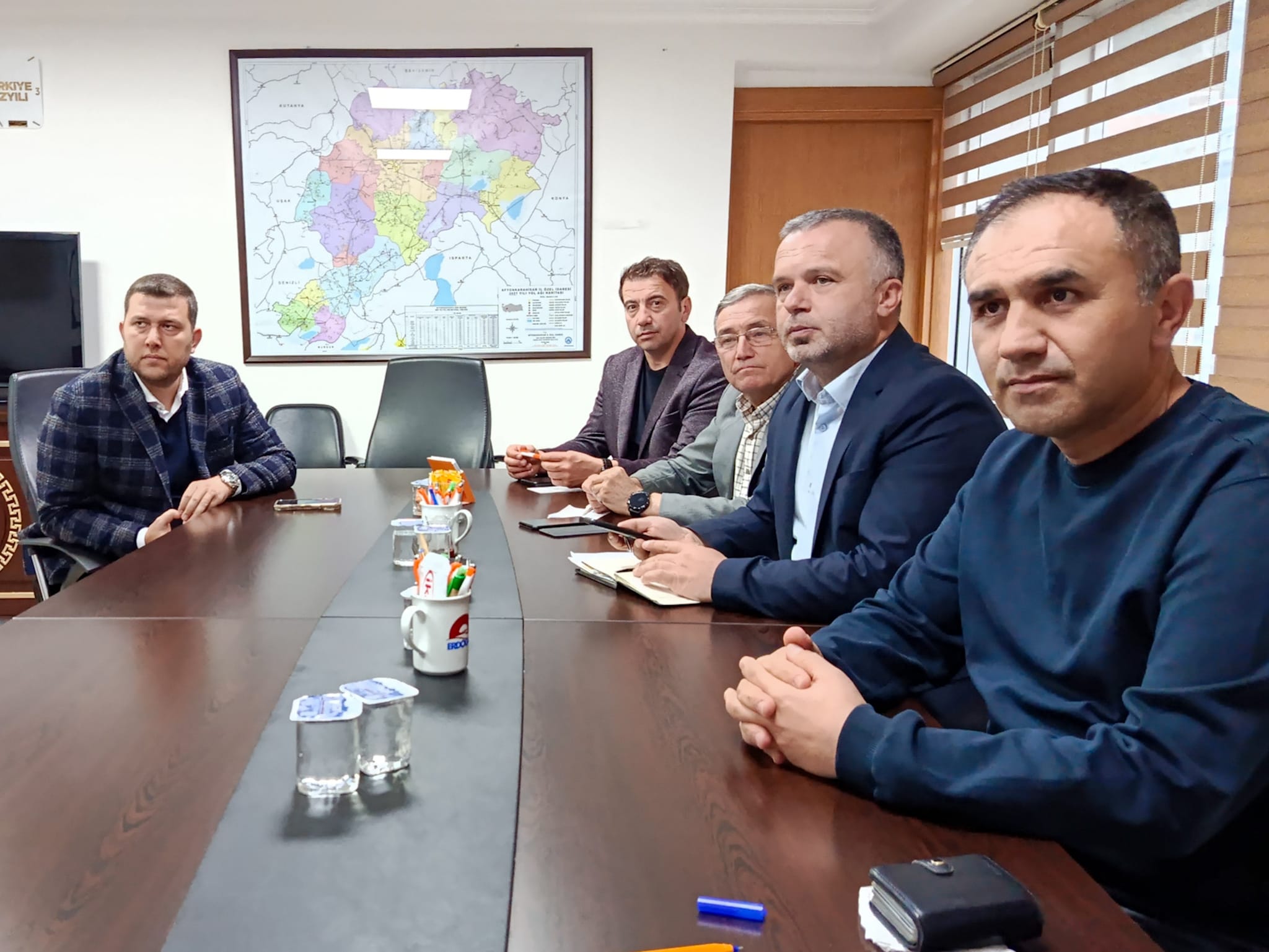 Başkan Şahi̇n Halkla Buluştu, Talepleri̇ Tek Tek Di̇nledi̇ (1)
