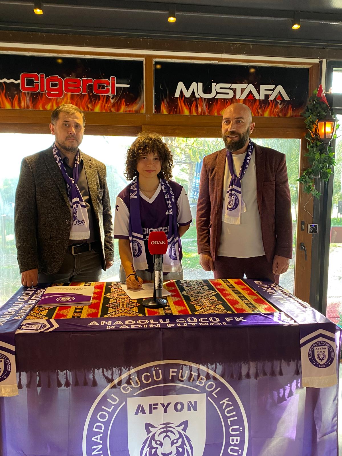 C412164A 5168 4Bcc B6Db 092A085F102B