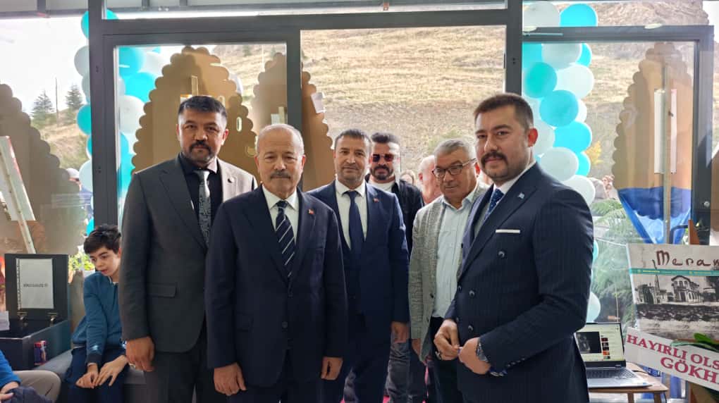 Çağri Mermer Ağiz Ve Di̇ş Sağliği Poli̇kli̇ni̇ği̇ Açildi