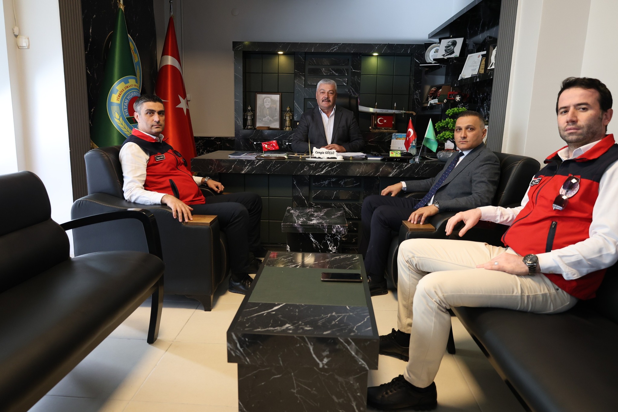 Çks Kayit Süreci̇ İçi̇n Zi̇raat Odalarina Zi̇yaretler Sürüyor (5)
