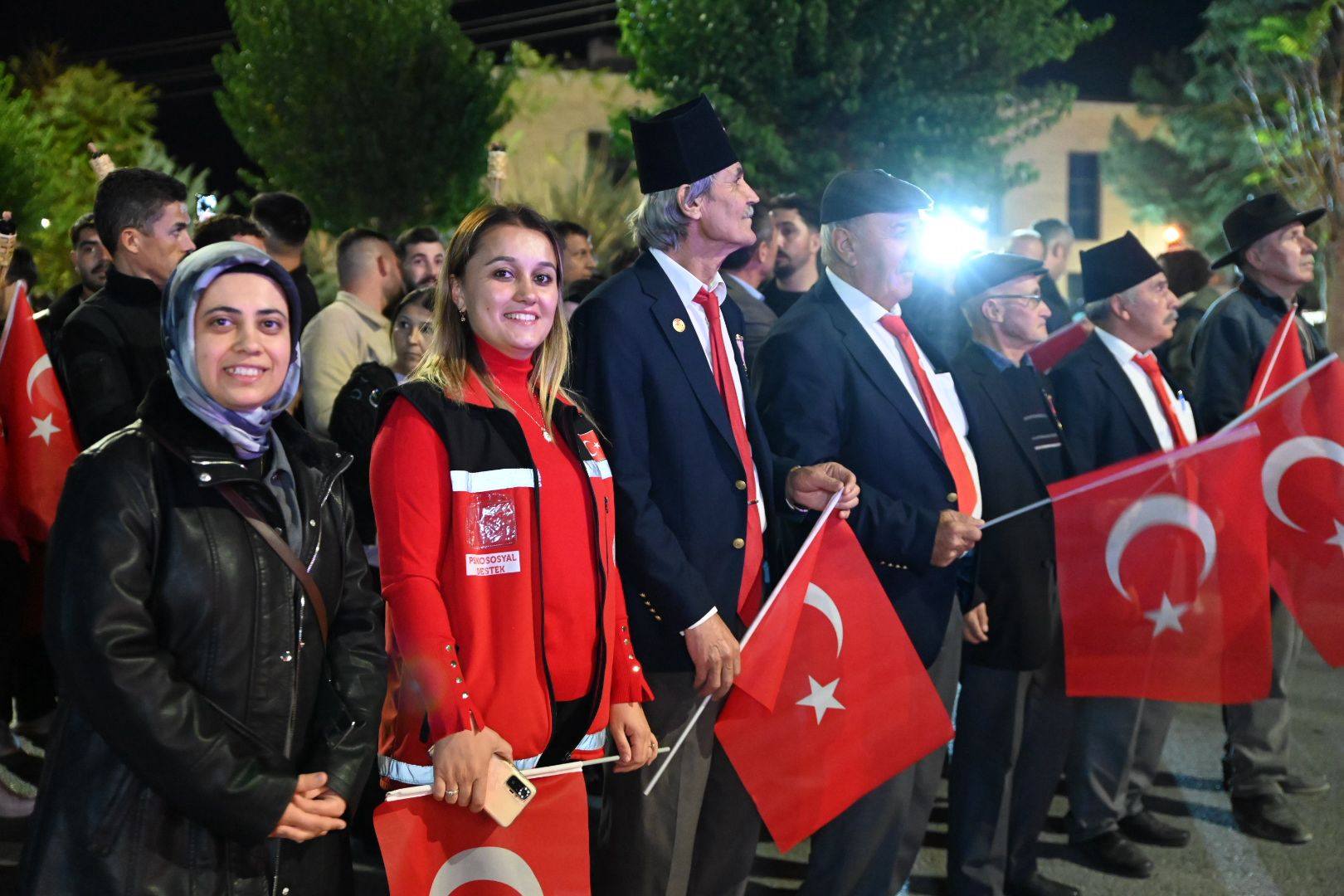 Cumhuri̇yet Coşkusu Emi̇rdağ’da Törenlerle Kutlandi (5)