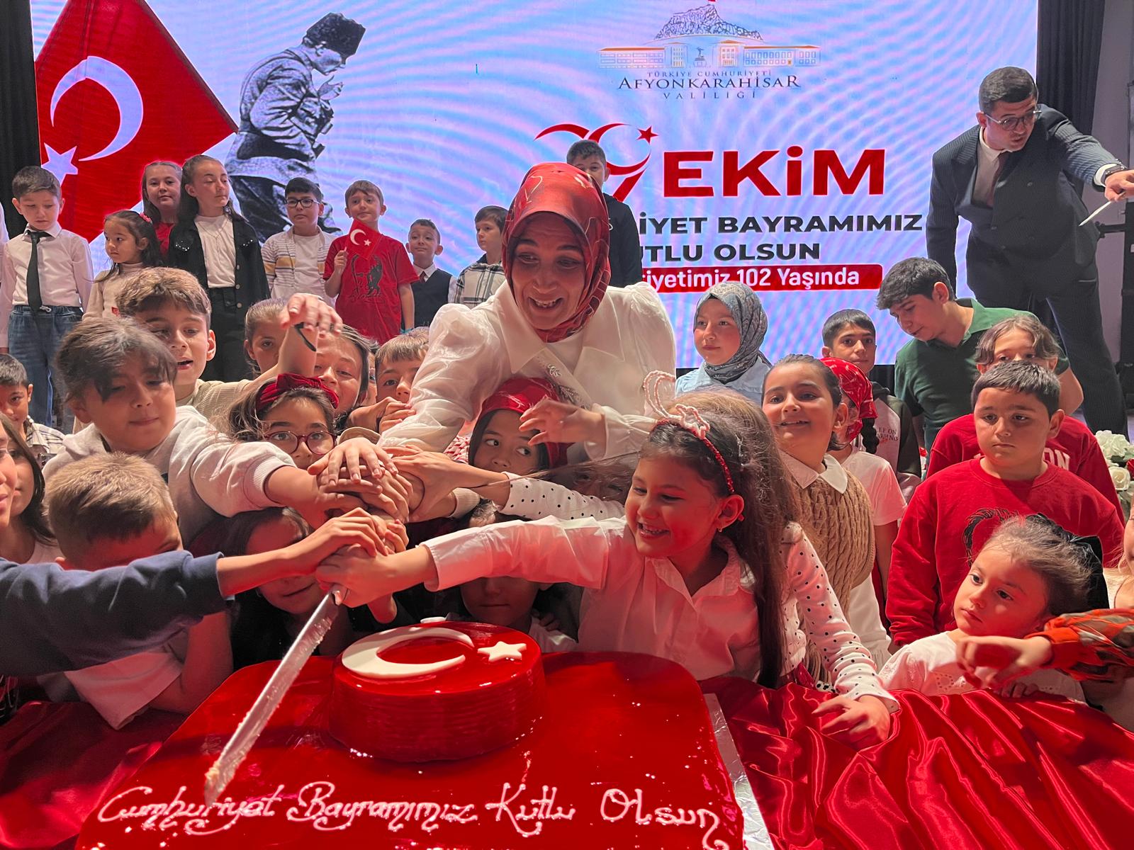 D73E25A3 C573 4E2F B7E9 3224Feddab21