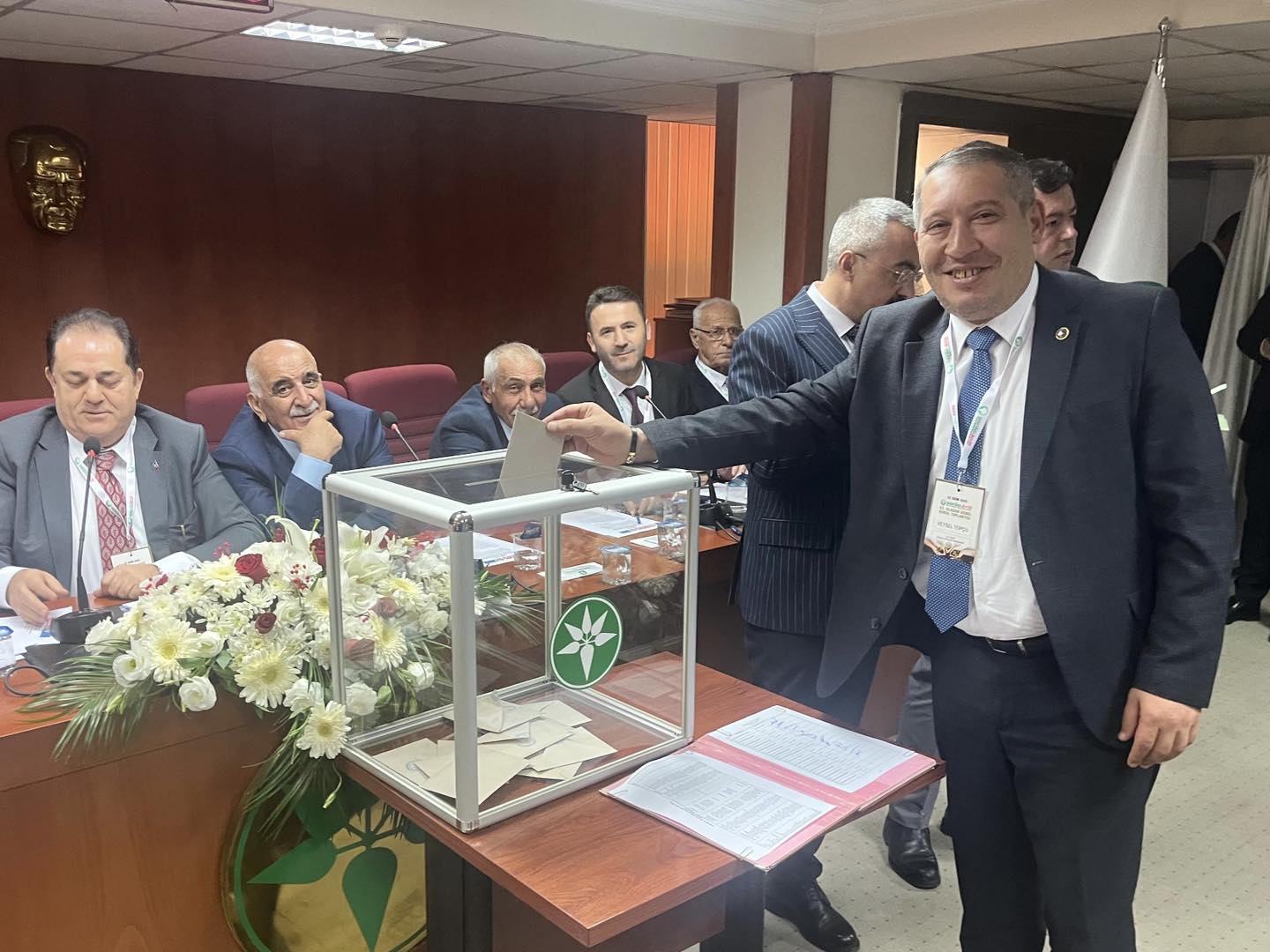 Di̇nar Beledi̇ye Başkani Veysel Topçu, Pankobi̇rli̇k Deneti̇m Kuruluna Seçi̇ldi̇ (2)