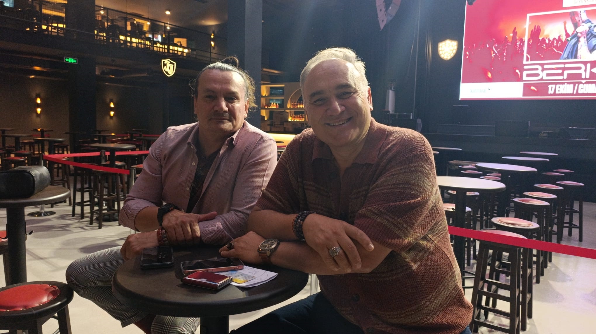 Ef0F13Fc Fc18 4D67 8188 E32723F2C9Bb