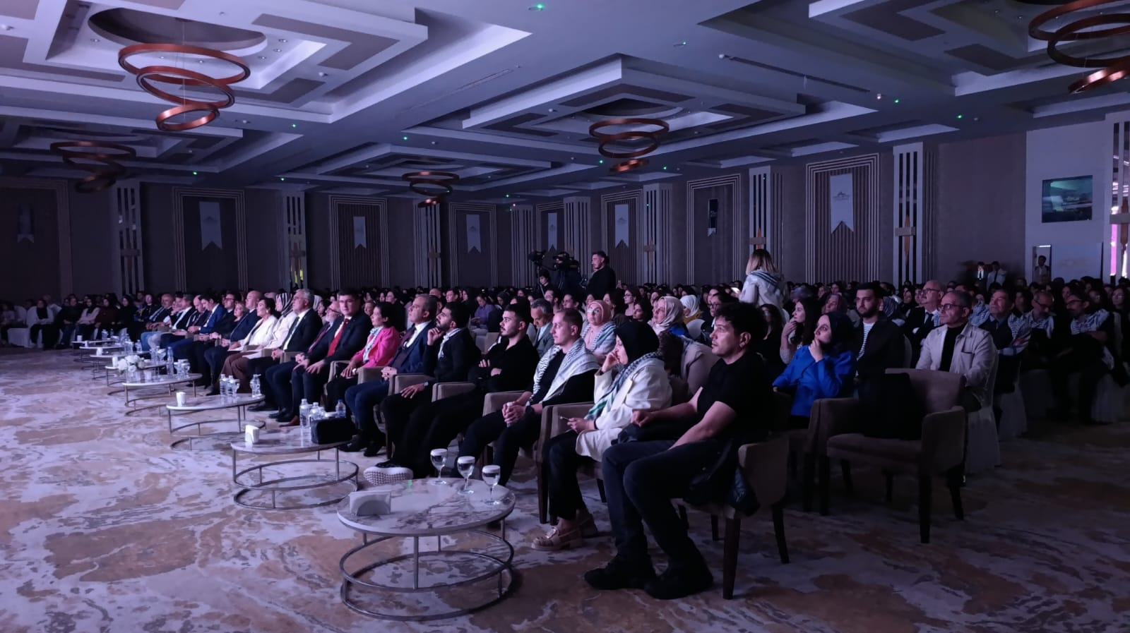 Fa51985D 66F2 46D2 A4A8 790C45Cbe159