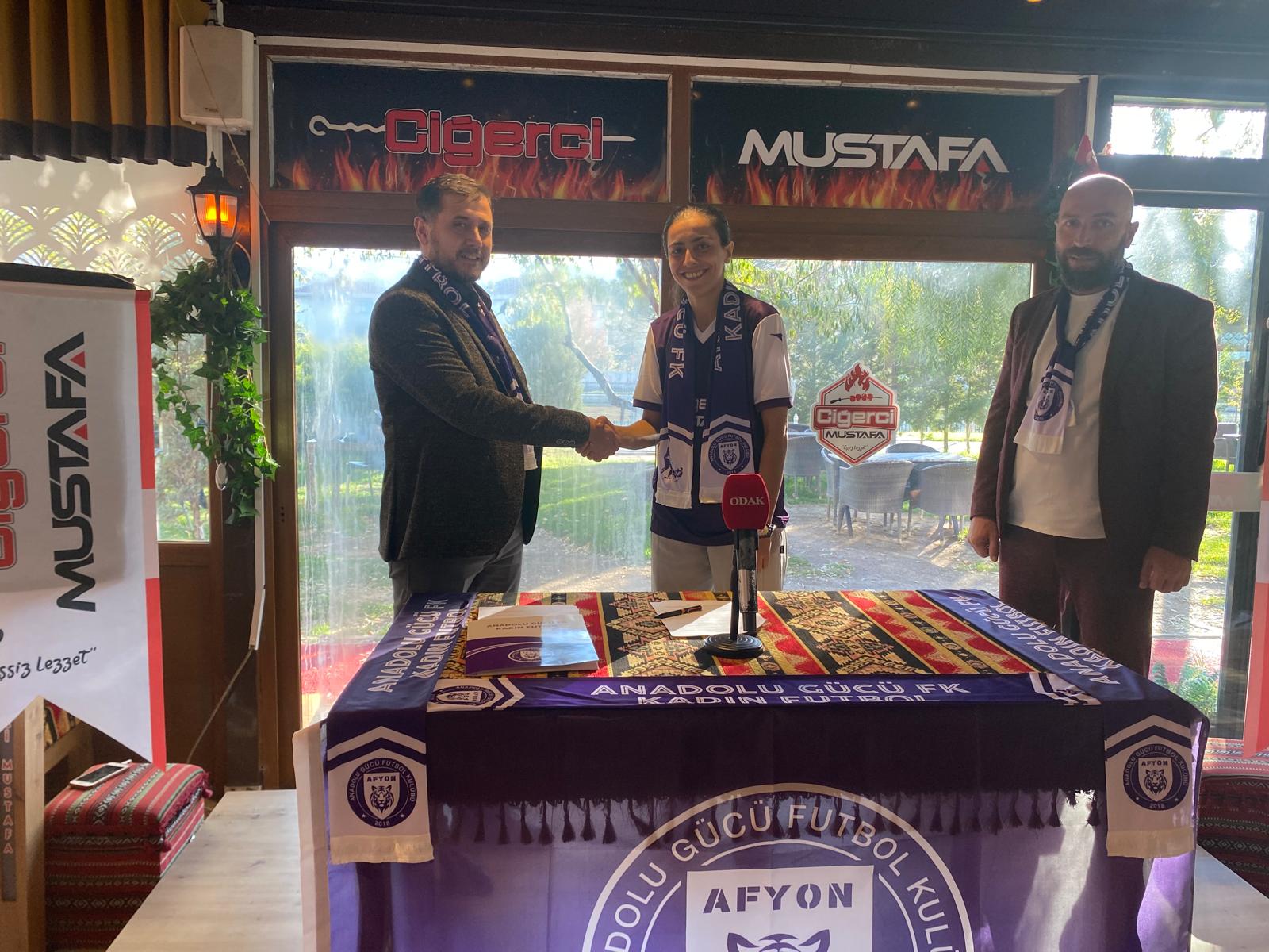 Ff632Aa5 Ca70 47Ea B4D3 Feebe10341B9