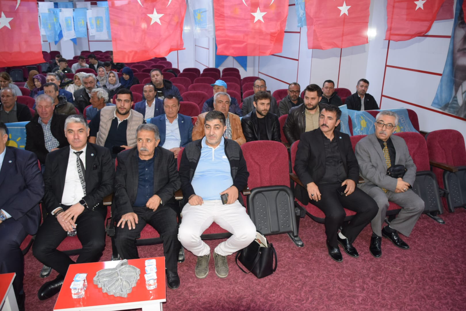 İyi̇ Parti̇ İscehi̇sar İlçe Kongresi̇ Gerçekleşti̇ (4)