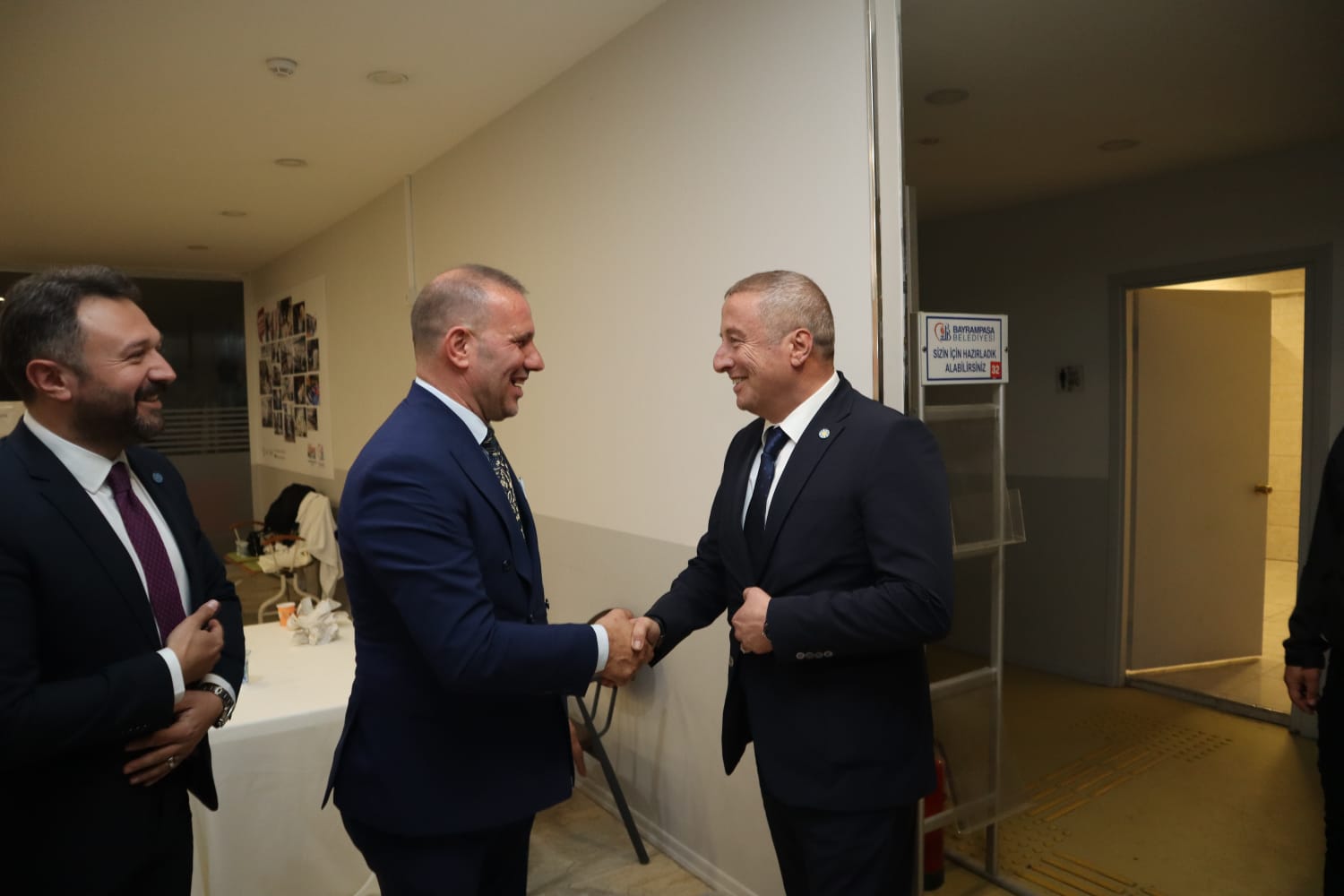 İyi̇ Parti̇’de Kongre Heyecani Mi̇lletveki̇li̇ Olgun’dan İstanbul Çikarmasi (5)