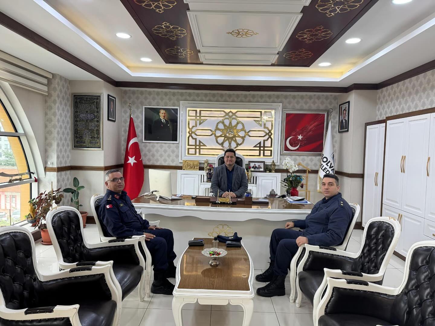 Jandarma Komutanlarindan Başkan Aynaci’ya Zi̇yaret